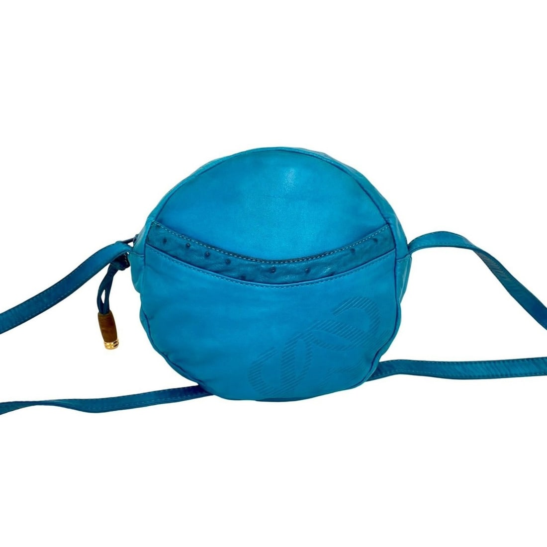 LOEWE Anagram Logo Nappa Leather Mini Shoulder Bag/Pouch, Turquoise Blue, 15451: --- Catalog ---Category: SizeSize (HxWxD): 17cm x 18.5cm x 6cm / 6.69'' x 7.28'' x 2.36''Category: DesignType: Pochette, Shoulder bagColor: BlueGender: WomenMaterial: Leather Category: GeneralBrand: L