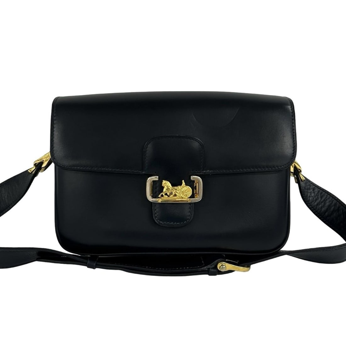 CELINE Vintage Calf Leather Semi-One Shoulder Bag/Pochette with Carriage Hardware, Navy, 28883: --- Catalog ---Category: SizeSize (HxWxD): 15cm x 22.5cm x 6cm / 5.9'' x 8.85'' x 2.36''Category: DesignType: Pochette, Shoulder bagColor: NavyGender: WomenMaterial: Leather Leather/Fur Type: Calfskin