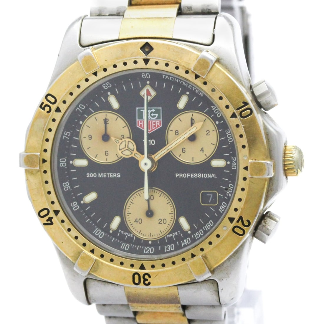 TAG HEUER 2000 Chronograph Gold Plated Steel Quartz Mens Watch 565.306: --- Catalog ---Category: SizeCase Diameter: 37mm / 1.46''Category: DesignType: WristwatchStyle: SportGender: MenColor (Dial): BlackMaterial (Band): Gold plated, Stainless steelMaterial (Case): Gold pl