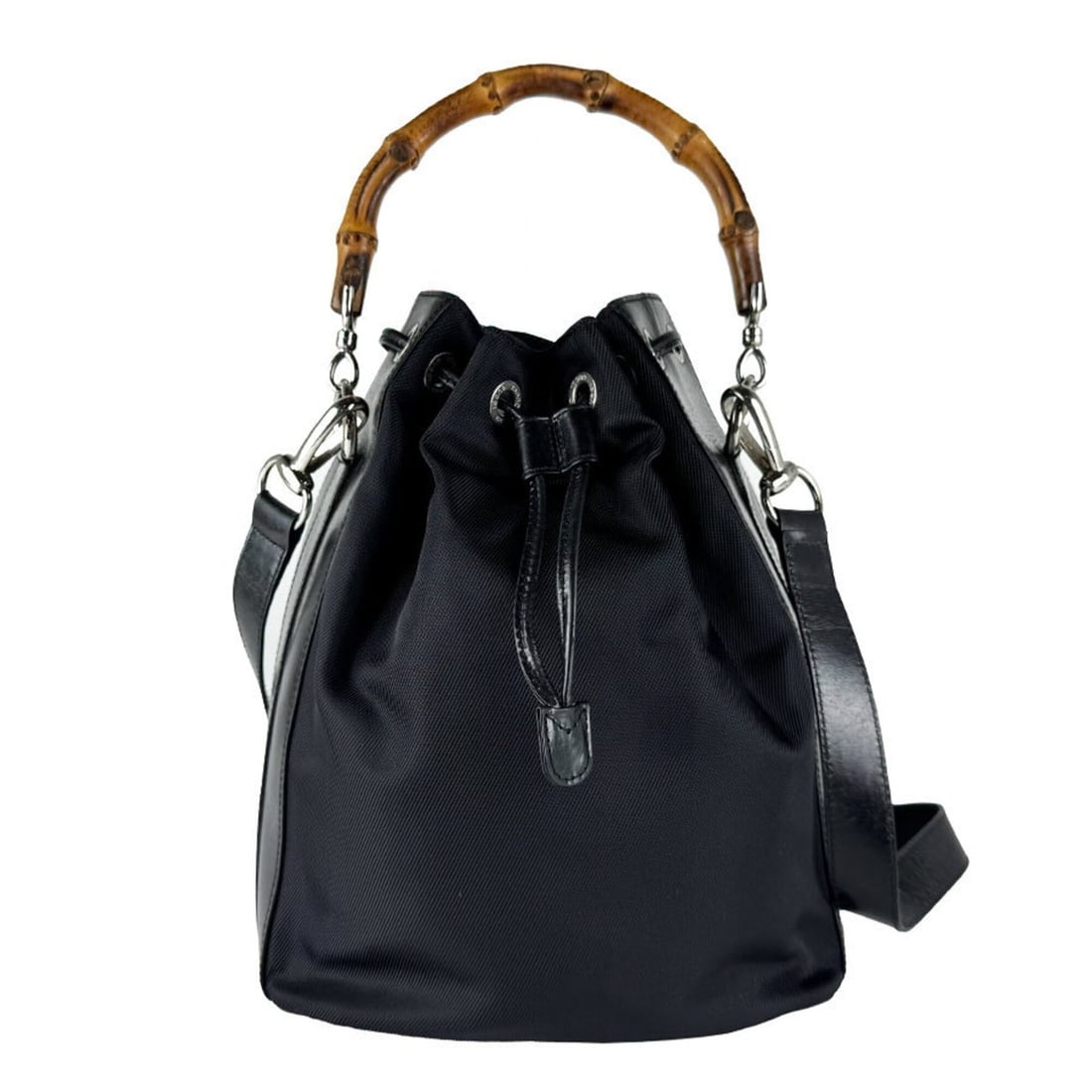Gucci handbag/shoulder bag, bamboo, nylon canvas, leather, black, women's, z10776: --- Catalog ---Category: SizeSize (HxWxD): 30cm x 23cm x 16cm / 11.81'' x 9.05'' x 6.29''Category: DesignType: Handbag, Shoulder bagColor: BlackGender: WomenMaterial: Nylon canvas , Leather Category: 