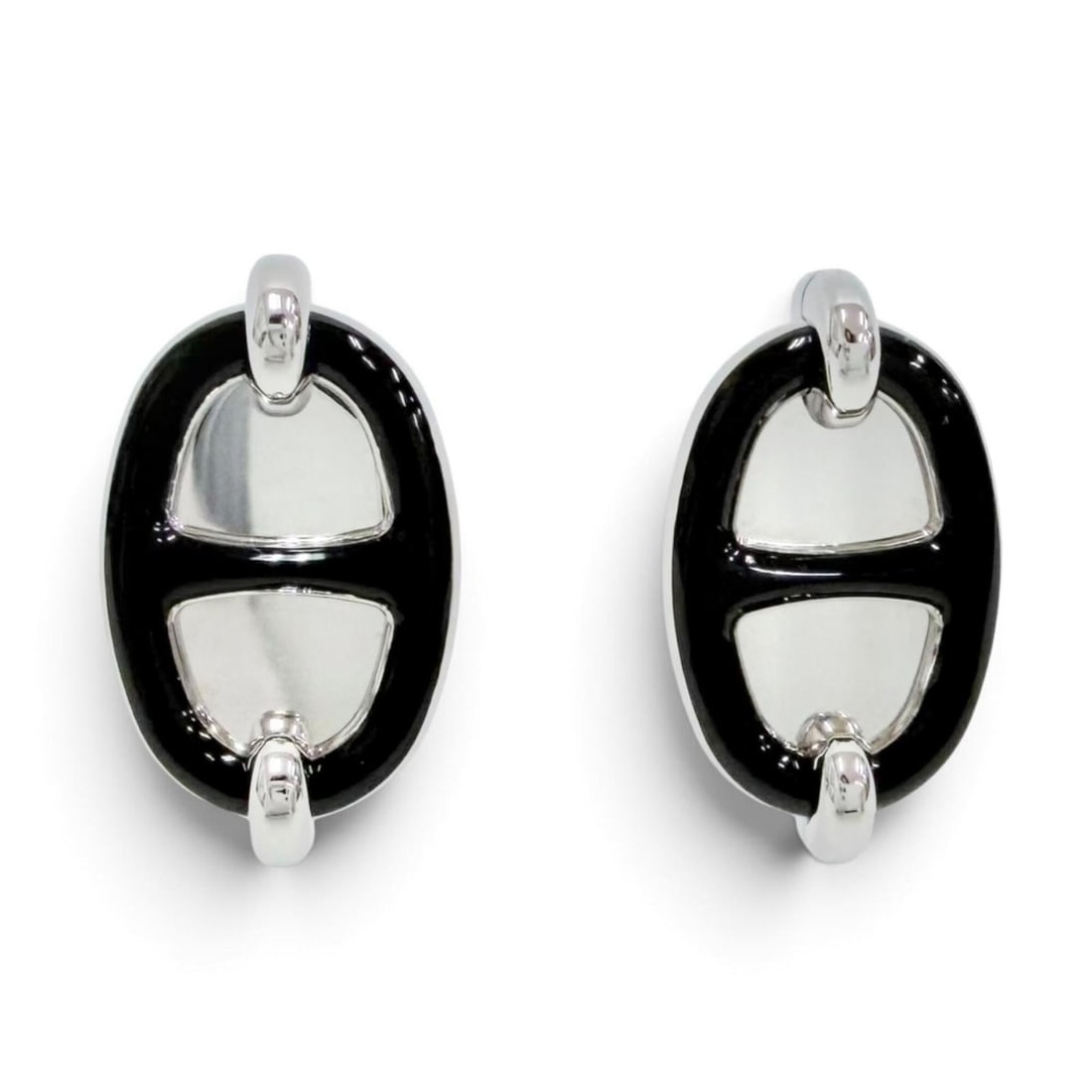 HERMES H100052FP03 Mini Maillon Silver Chaine d'Ancre Earrings, and Black, Made in France, Women's,: --- Catalog ---Category: SizeSize (HxWxD): 20.00mm x 12.00mm / 0.79'' x 0.47''Category: DesignType: Stud earringsColor: Black, SilverGender: WomenCategory: GeneralMPN: H100052FP03Brand: HermesCountry 
