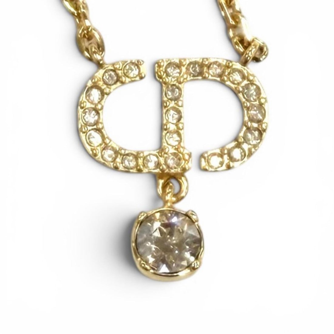 Christian Dior DIOR N2890WOMCY Petit CD Necklace, Rhinestone Pendant, Gold, Women's, with Box and: --- Catalog ---Category: SizePendant Size: 17mm x 13mm / 0.66'' x 0.51''Neck Circumference: 37 cm - 41 cm / 14.56'' - 16.14''Category: DesignColor: GoldGender: WomenPendant Type: PendantNecklace Type: