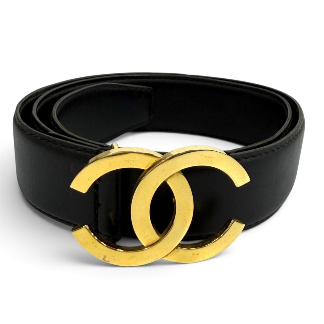CHANEL Vintage Coco Mark Leather Belt, Black with Gold Hardware, Size 65 (26), Made in France, (1 of 11)