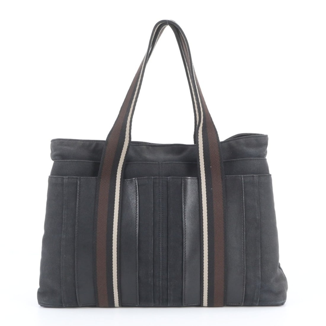 Hermes Troca Horizontal Leather Canvas Tote Bag Shoulder Business Black Men's: --- Catalog ---Category: SizeSize (HxWxD): 28cm x 40cm x 8cm / 11.02'' x 15.74'' x 3.14''Category: DesignType: Shoulder bag, Tote bagColor: BlackGender: MenMaterial: Leather , Canvas Category: General