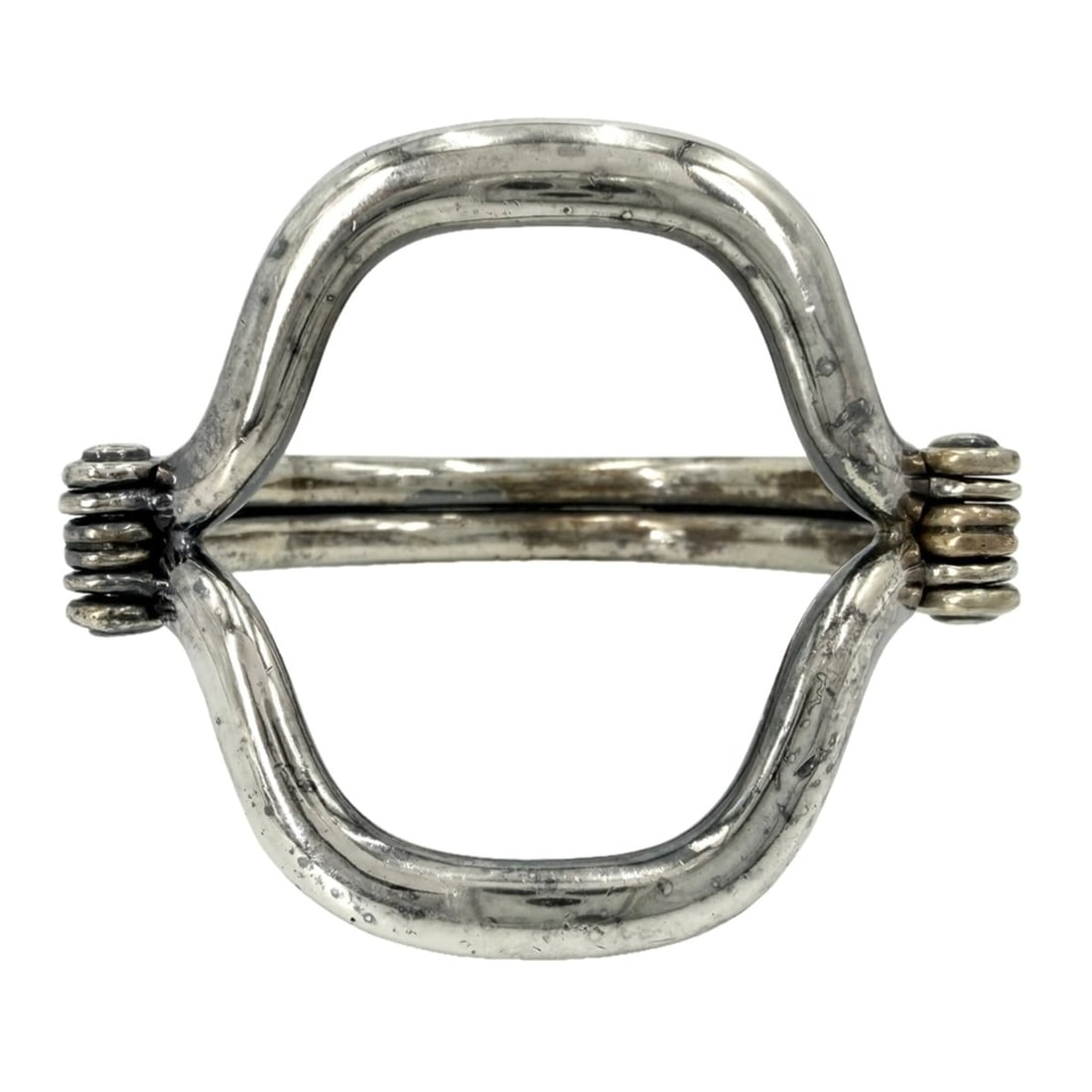 Hermes Bangle, Men's & Women's Bracelet, Accessory, HERMES, Sterling Silver 925, Approx. 90.3g: --- Catalog ---Category: SizeLength: 18cm / 7.08''Category: DesignType: BangleColor: SilverGender: Men,WomenMaterial: Silver 925Category: GeneralBrand: Hermes--- Item List ---Section: ConditionRanking