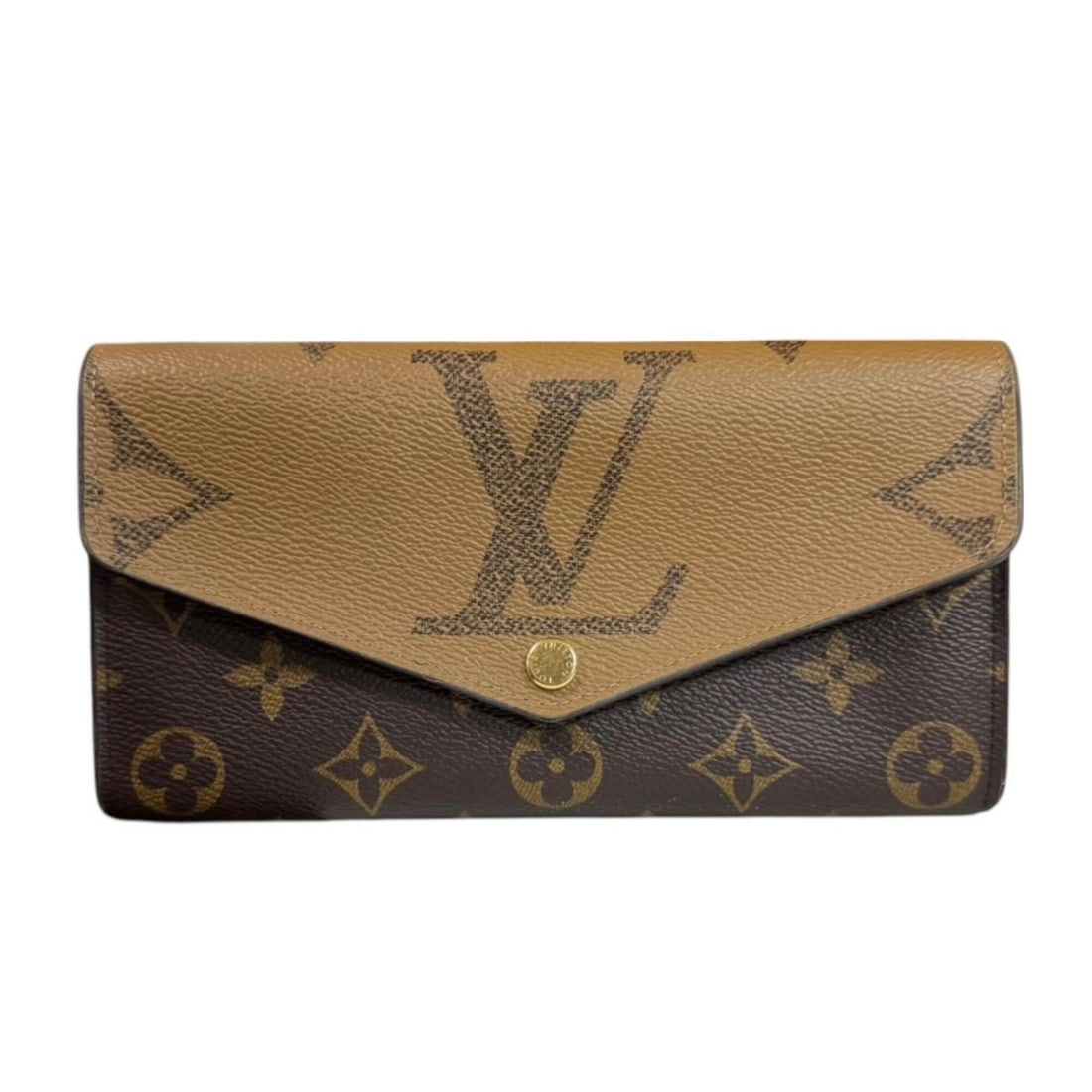 Louis Vuitton Portefeuille Sarah Monogram Giant Reverse Long Wallet, Canvas M80726, Women's,: --- Catalog ---Category: SizeSize (HxWxD): 10cm x 18.5cm x 3cm / 3.93'' x 7.28'' x 1.18''Category: DesignType: Long wallet (bi-fold)Color: BrownGender: WomenMaterial: Monogram , Canvas , Monogram Reve