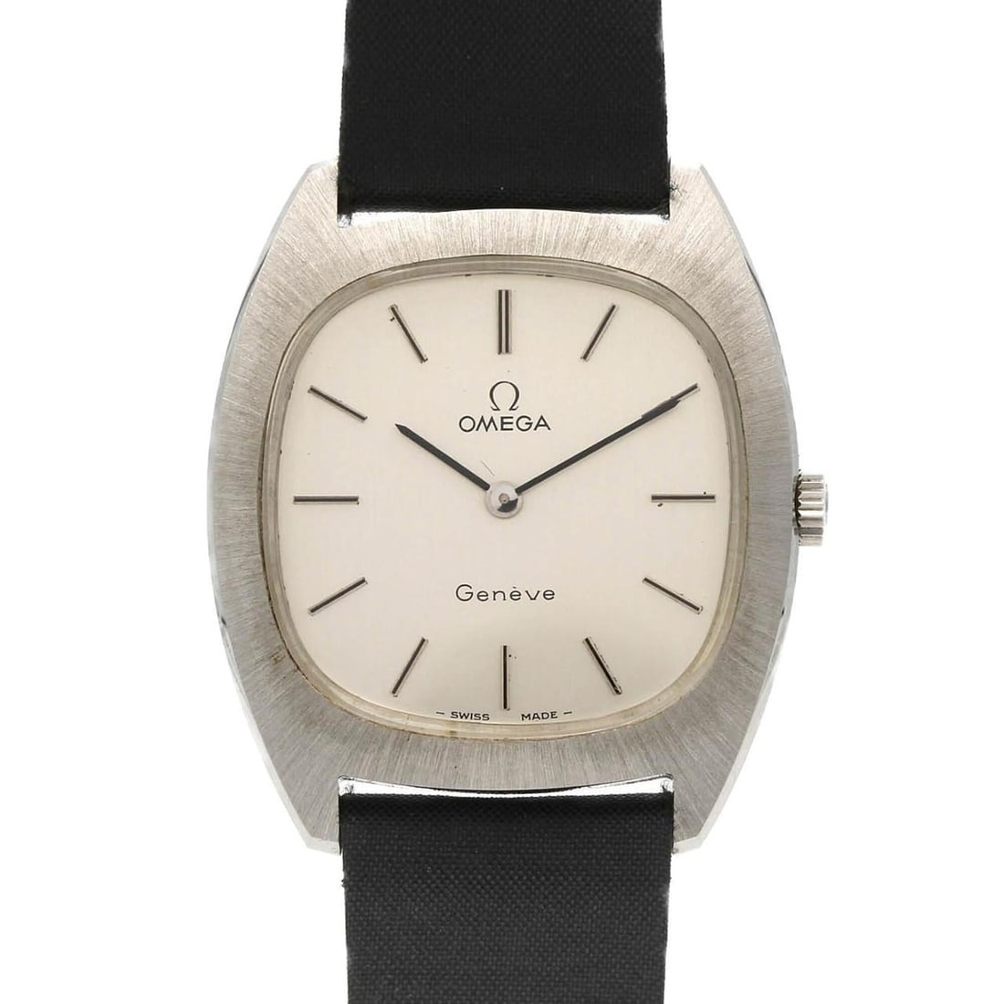 Omega Geneve Stainless Steel Watch, Manual Winding: --- Catalog ---Category: SizeCase Diameter: 32.5mm / 1.28''Category: DesignType: WristwatchGender: WomenColor (Dial): SilverMaterial (Case): Stainless steelCategory: GeneralBrand: OmegaCategory: