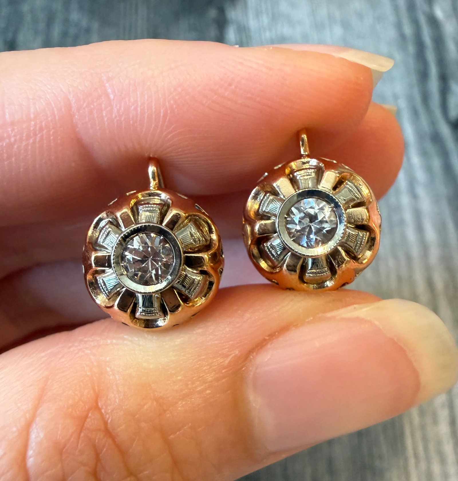 Diamond Flower Leverback Earrings in 18K Rose Gold (I): Metal: 18K White and Rosy Gold Weight: 3.5 gramsDiamonds: Approximately 0.40 caratsMeasurements: 0.55 inches longMarkings: "750" Condition: In very good condition with some minor surface wear.