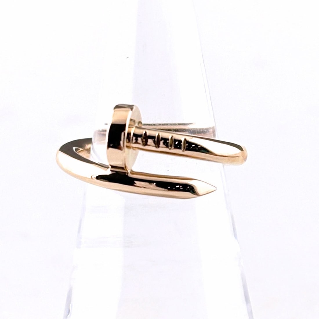 Cartier Juste un Clou PG Pink Gold Ring (750) for Women: --- Catalog ---Category: SizeUS Size: 7Brand Size: 54Category: DesignType: Band ringGender: WomenMaterial: Pink gold (18K)Category: GeneralBrand: Cartier--- Item List ---Section: ConditionRanking: Ran