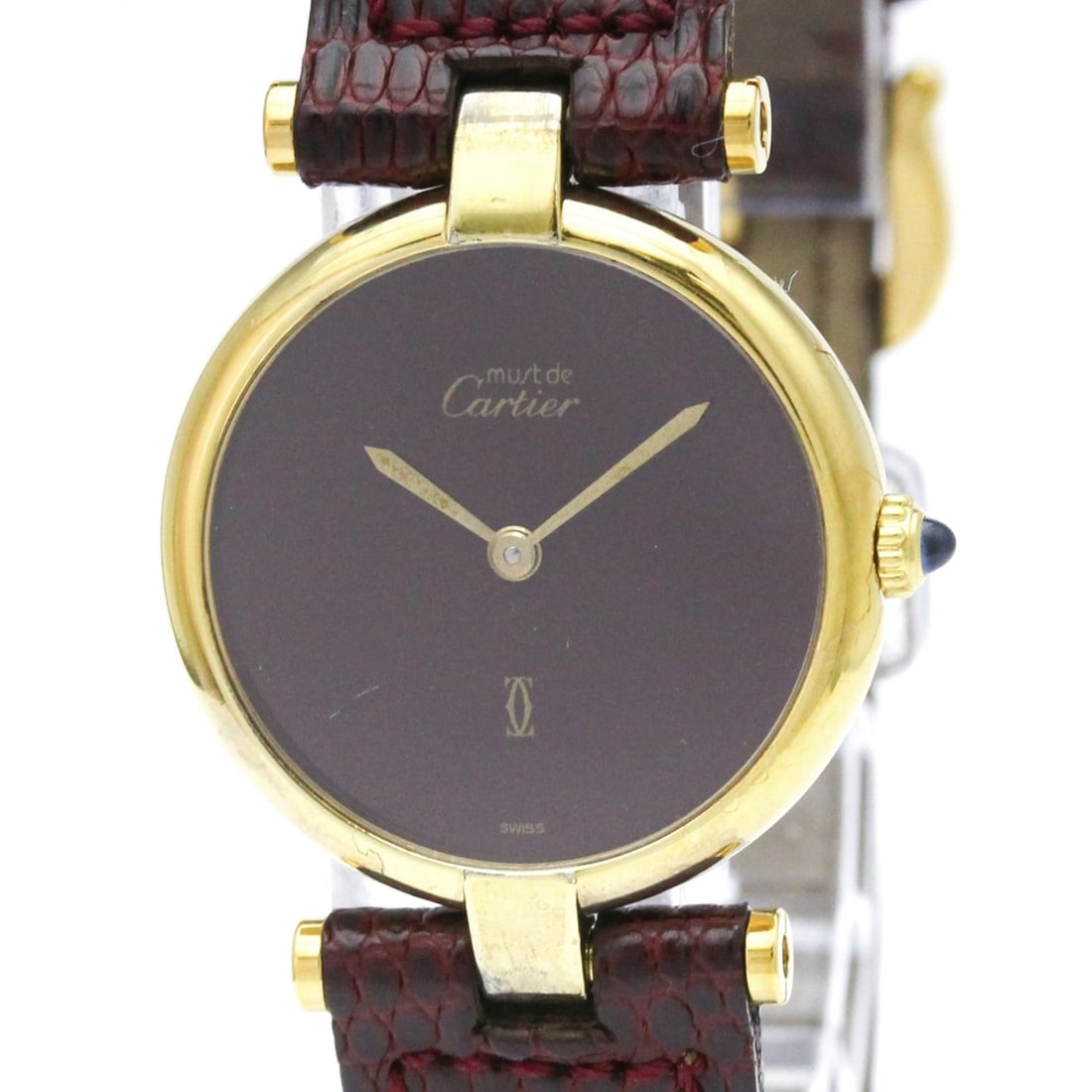 CARTIER Must Vendome Vermeil Gold Plated Quartz Ladies Watch 590004: --- Catalog ---Category: SizeCase Diameter: 24mm / 0.94''Category: DesignType: WristwatchStyle: Dress/FormalGender: WomenColor (Dial): BordeauxMaterial (Band): LeatherMaterial (Case): Gold platedCateg