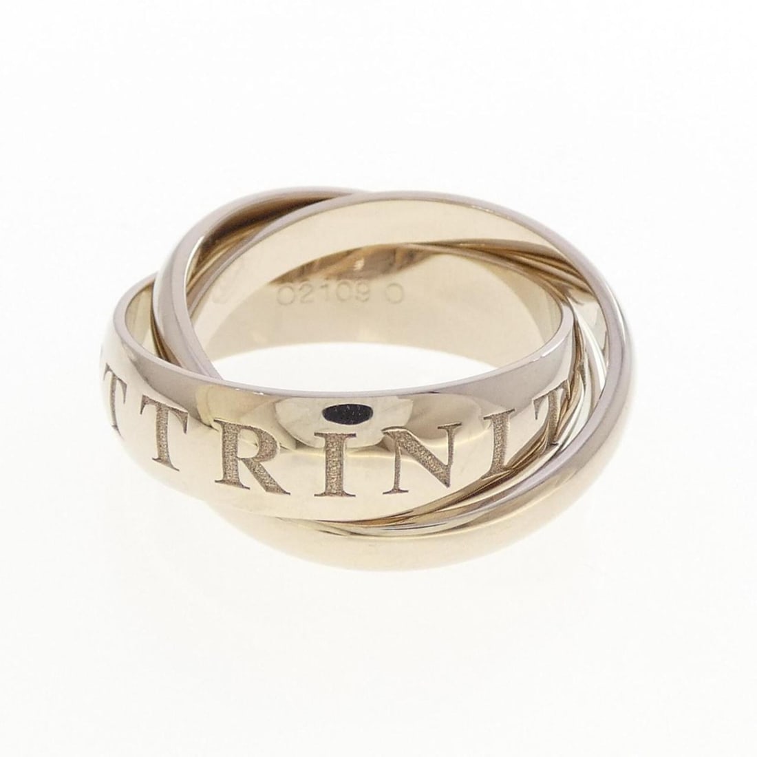 Cartier Trinity 1998 Christmas Limited Edition Ring: --- Catalog ---Category: SizeUS Size: 6.5Brand Size: 52Category: DesignType: Band ringGender: WomenMaterial: White gold (18K)Category: GeneralBrand: Cartier--- Item List ---Section: ConditionRanking: 