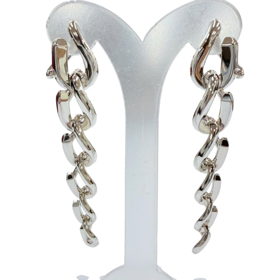 TIFFANY&Co. Tiffany Forge Drop Link Earrings, AG925 Sterling Silver, Weight 20.9g, Women's/Men's.: --- Catalog ---Category: SizeSize (HxWxD): 55.00mm x 10.00mm / 2.17'' x 0.39''Category: DesignType: Stud earringsColor: SilverGender: Men,WomenMaterial: Silver 925Category: GeneralBrand: Tiffany--- It