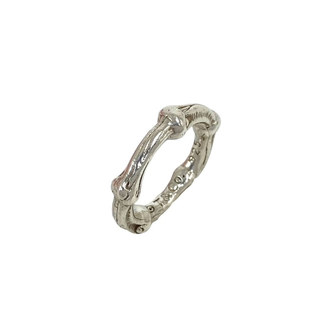 TIFFANY&Co. Tiffany Vintage Bamboo Ring, Sterling Silver 925, Item Number 14723: --- Catalog ---Category: SizeJP Size: 5US Size: 3.5Category: DesignType: Band ringColor: SilverGender: WomenMaterial: Silver 925Category: GeneralBrand: Tiffany--- Item List ---Section: ConditionRankin