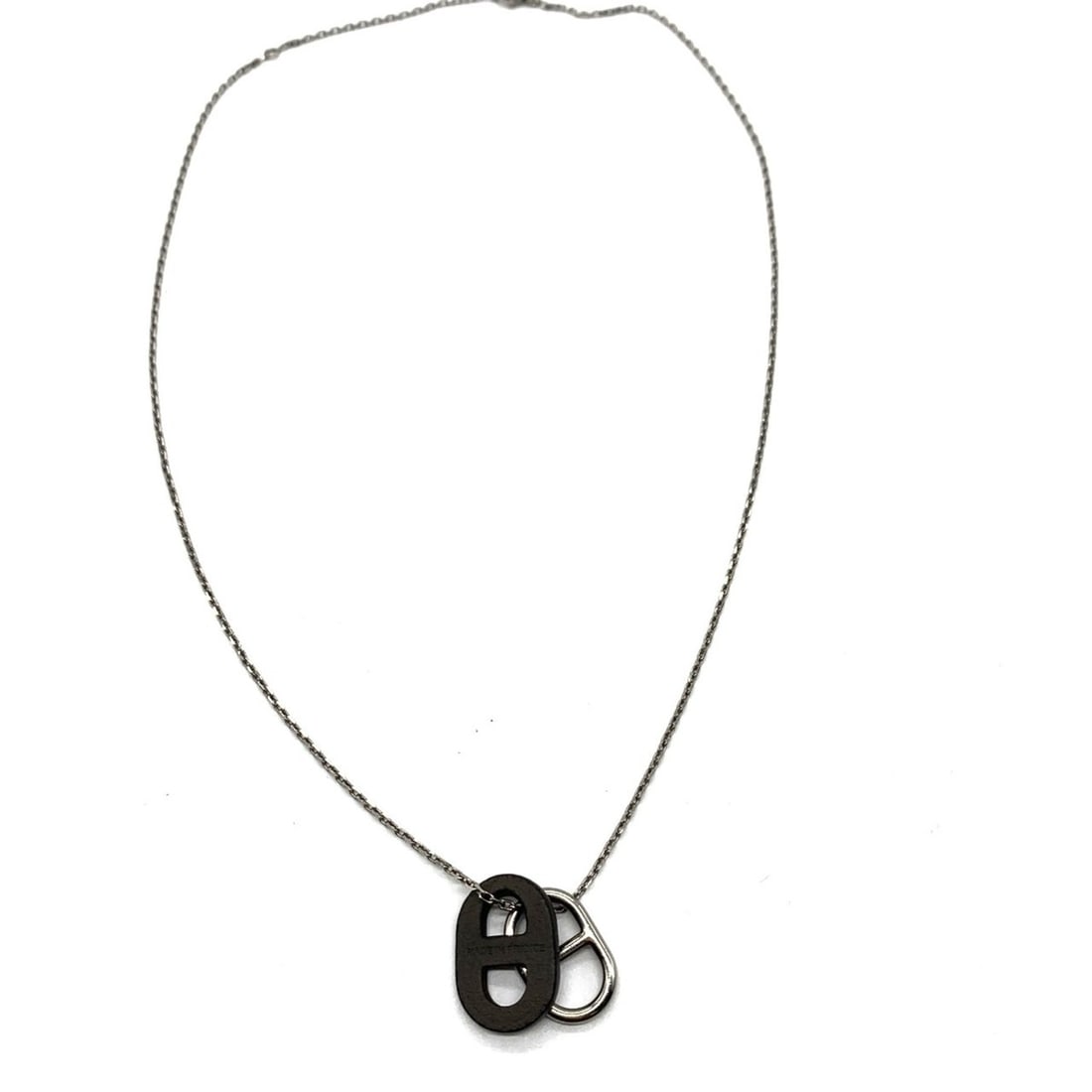 Hermes Au Maillon Chaine d'Ancre Necklace, Leather, Brown: --- Catalog ---Category: SizeWeight: 4.6g / 0.16oz.Neck Circumference: 50 cm / 19.68''Category: DesignColor: BrownMaterial: MetalNecklace Type: NecklaceCategory: GeneralBrand: Hermes--- Item List ---S