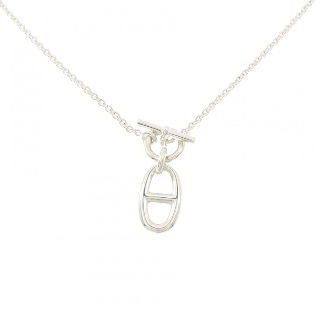 Hermes Hermès Chaine d'Ancre Necklace: --- Catalog ---Category: SizePendant Size: 30.8mm x 11.3mm / 1.21'' x 0.44''Neck Circumference: 40 cm / 15.74''Category: DesignGender: WomenMaterial: Silver 925Pendant Type: PendantNecklace Type: