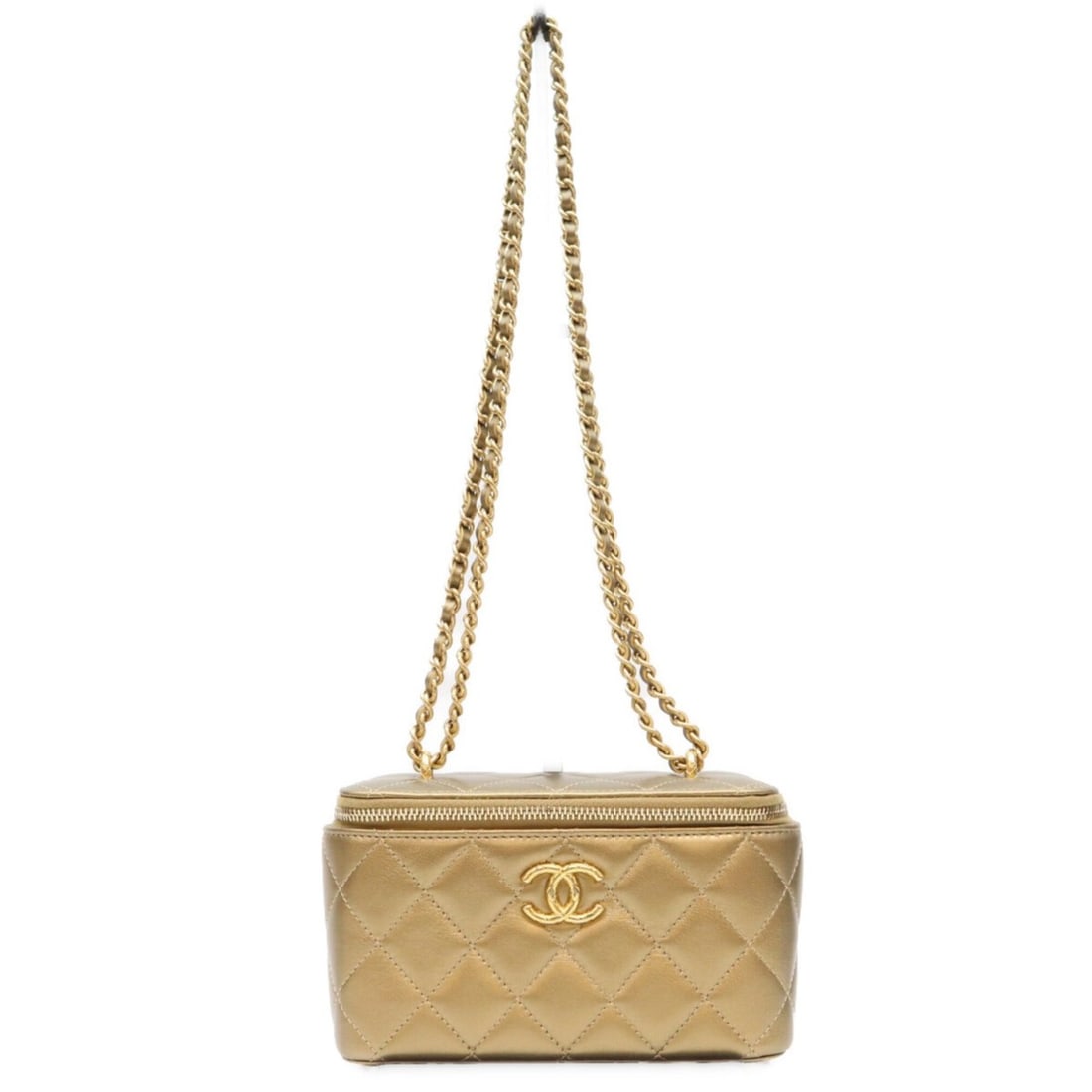 CHANEL 2023 Cruise CC Dynasty Gold Lambskin Chain Vanity Shoulder Bag with Hardware - Women's Watch: --- Catalog ---Category: SizeSize (HxWxD): 9.5cm x 16cm x 8cm / 3.74'' x 6.29'' x 3.14''Category: DesignType: Shoulder bagColor: GoldGender: WomenMaterial: Leather Leather/Fur Type: LambskinCategory: 