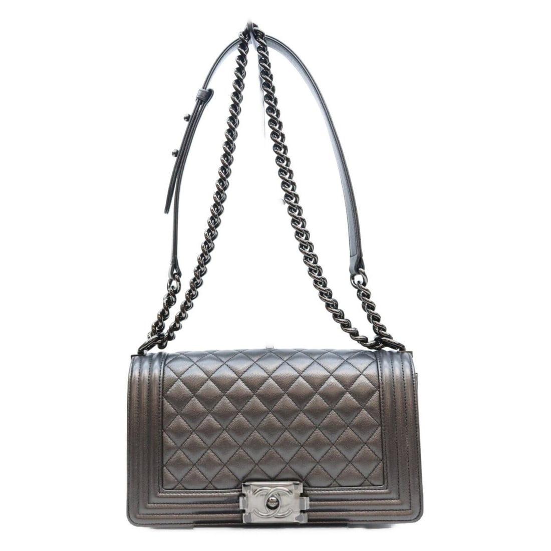 CHANEL A67086 Black Caviar Leather Boy Chanel 25 Medium Shoulder Bag with Hardware - Women's: --- Catalog ---Category: SizeSize (HxWxD): 15cm x 25cm x 8cm / 5.9'' x 9.84'' x 3.14''Category: DesignType: Shoulder bagColor: BlackGender: WomenMaterial: Grained Calfskin Category: GeneralBrand: Chan