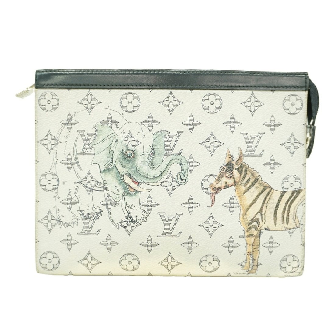 Louis Vuitton Monogram Savannah Pochette Voyage MM Clutch Bag, White, Men's: --- Catalog ---Category: SizeSize (HxWxD): 20.5cm x 27cm x 5.5cm / 8.07'' x 10.62'' x 2.16''Category: DesignType: Clutch bagColor: WhiteGender: MenCategory: GeneralBrand: Louis Vuitton--- Item List --