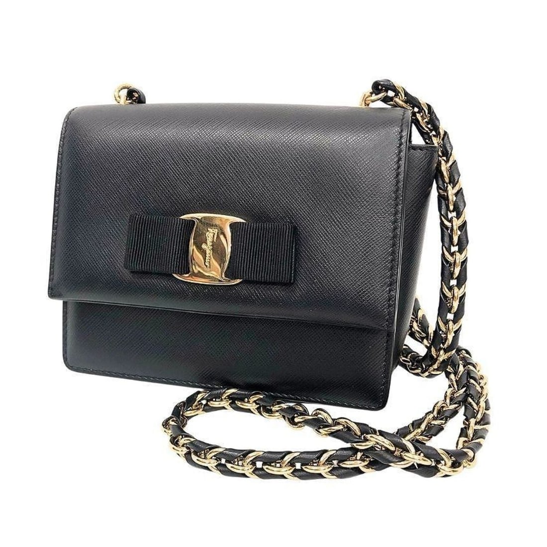 Salvatore Ferragamo Vara Ribbon Chain Mini Shoulder Bag 21-E-479 Black Leather: --- Catalog ---Category: SizeSize (HxWxD): 12.5cm x 14.5cm x 4cm / 4.92'' x 5.7'' x 1.57''Category: DesignType: Shoulder bagColor: BlackGender: WomenMaterial: Leather Category: GeneralBrand: Salvatore