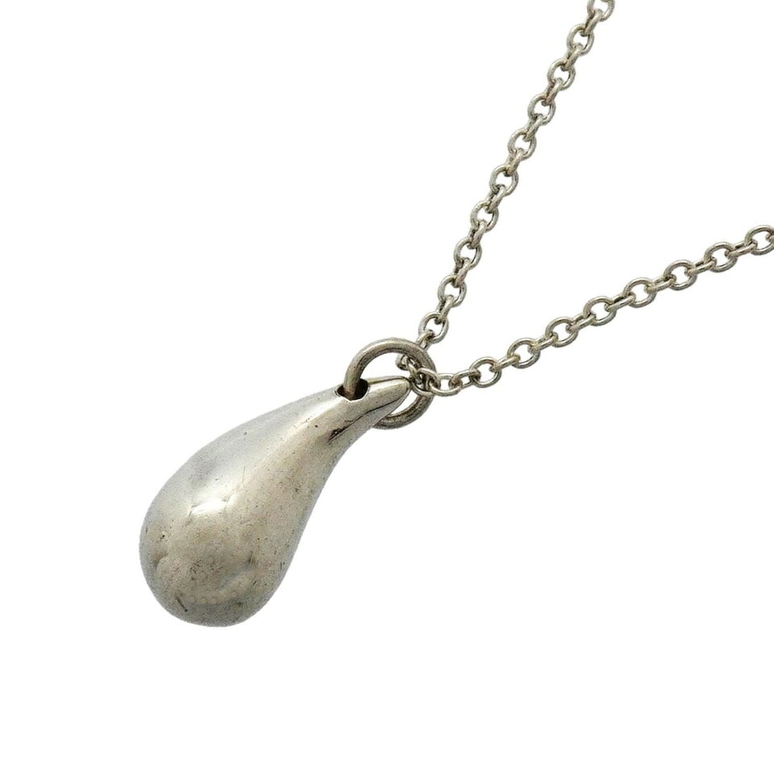 Tiffany & Co. Teardrop Necklace, Sterling Silver 925, Women's, P3421143: --- Catalog ---Category: SizePendant Size: 14mm x 5.6mm / 0.55'' x 0.22''Neck Circumference: 42 cm / 16.53''Category: DesignGender: WomenMaterial: Silver 925Necklace Type: NecklaceCategory: GeneralBra