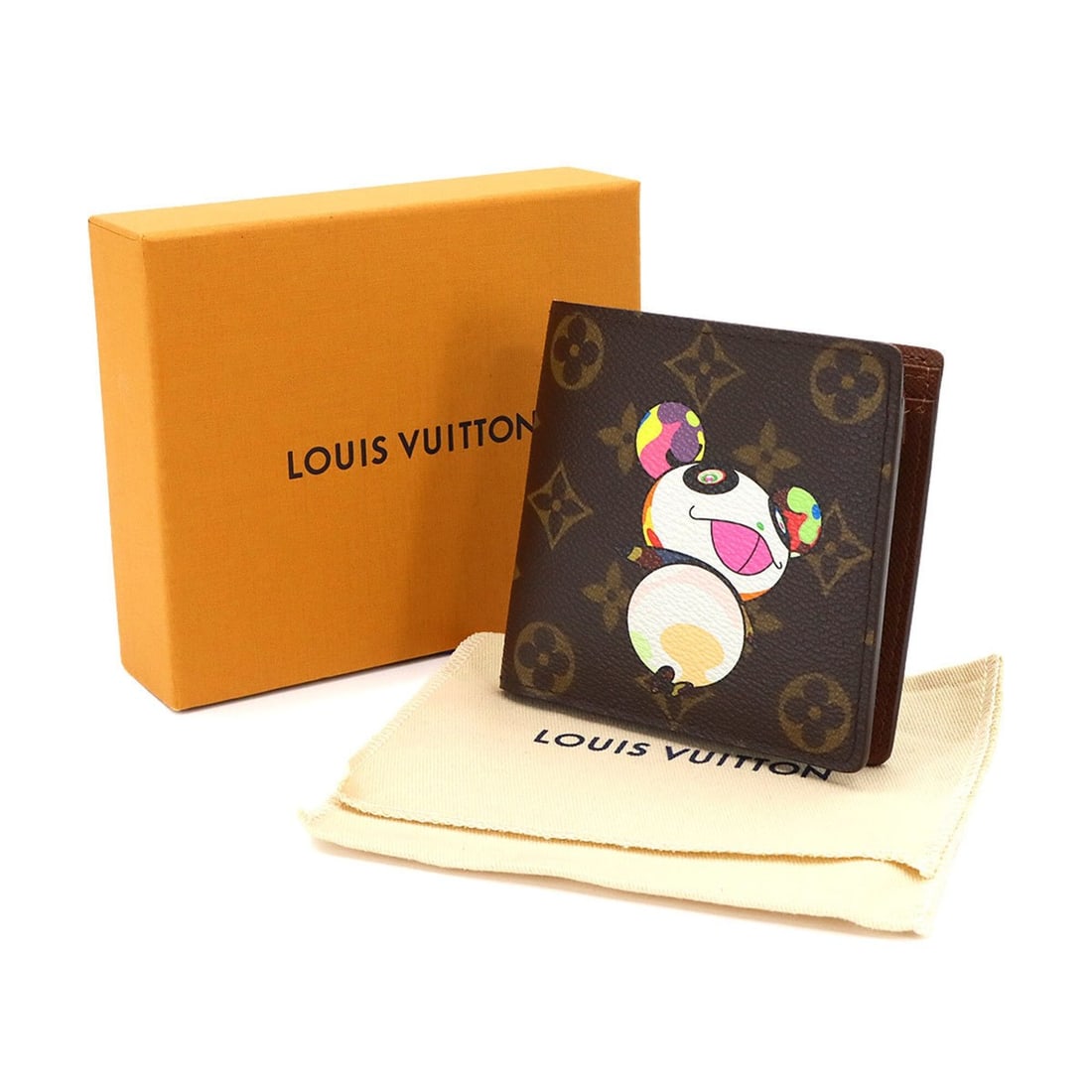 Louis Vuitton Monogram Panda Portefeuille Cartes Credit Monnaie Bi-fold Wallet M61666 Takashi: --- Catalog ---Category: SizeWeight: 90g / 3.17oz.Size (HxWxD): 10.5cm x 11cm x 2cm / 4.13'' x 4.33'' x 0.78''Category: DesignType: Wallet (bi-fold)Color: Monogram Panda, Multi-colorGender: WomenMater