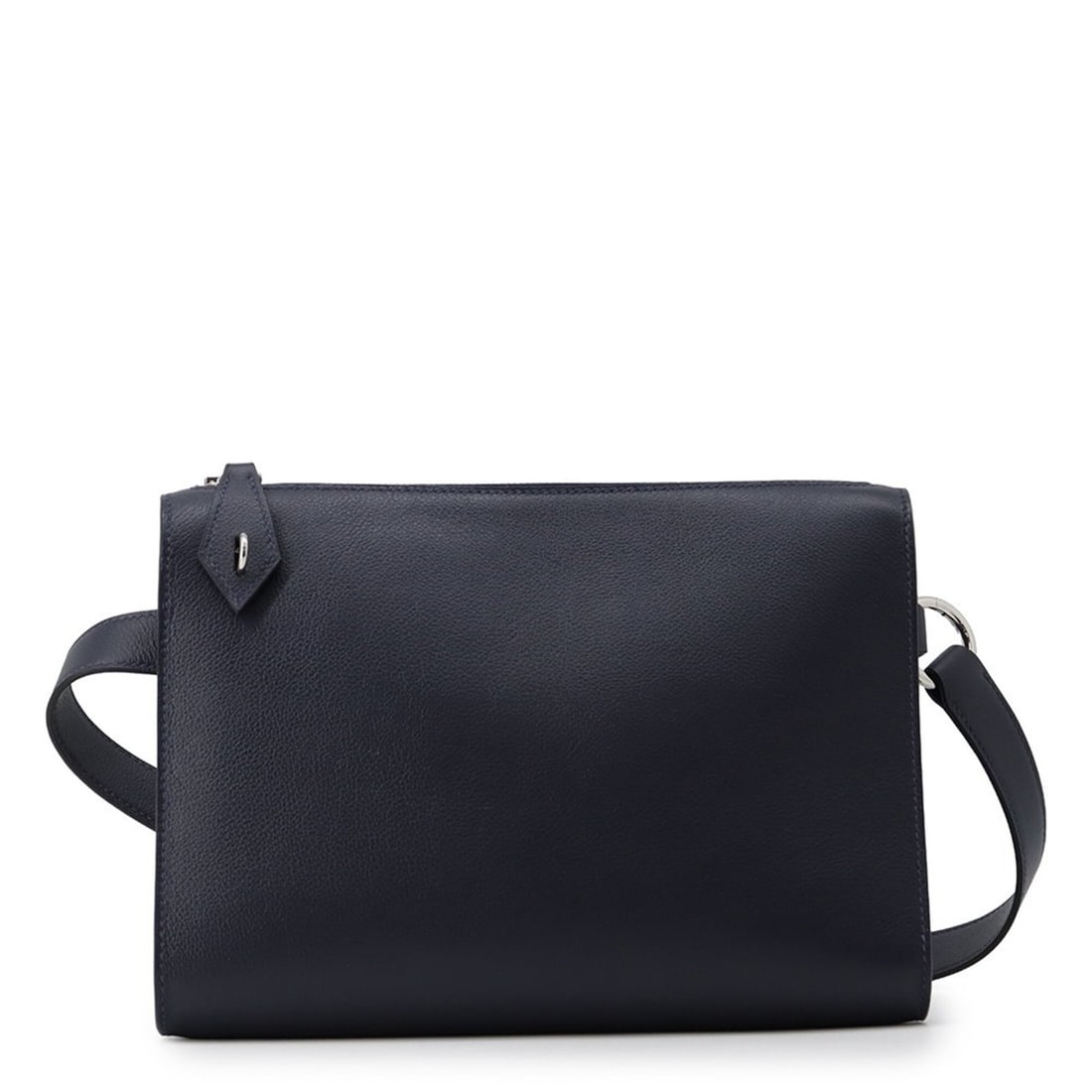 Hermes Shoulder Bag Volotto Blue Navy Evergrain B Stamp Clutch Men's Handbag HERMES: --- Catalog ---Category: SizeSize (HxWxD): 18.5cm x 26cm x 5cm / 7.28'' x 10.23'' x 1.96''Category: DesignType: Clutch bag, Shoulder bagColor: Blue, NavyGender: MenMaterial: Evergrain leather Category