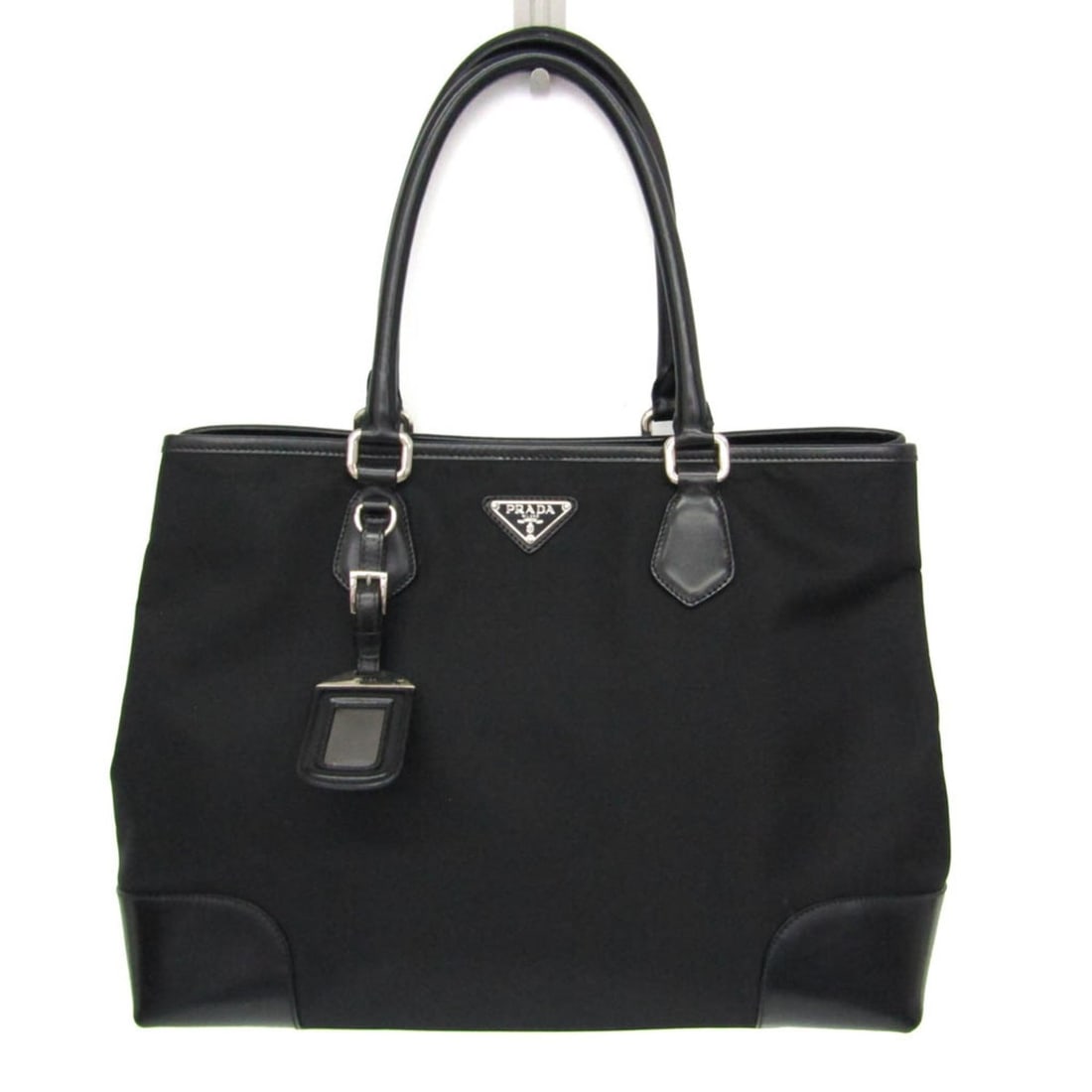 Prada Tessuto + Vitel BR3411 Women's Nylon,Leather Tote Bag Black: --- Catalog ---Category: SizeHandle Drop: 16.00cm / 6.30''Size (HxWxD): 26cm x 36cm x 13.5cm / 10.23'' x 14.17'' x 5.31''Handle Length: 45cm / 17.71''Category: DesignType: Tote bagColor: BlackGender: 