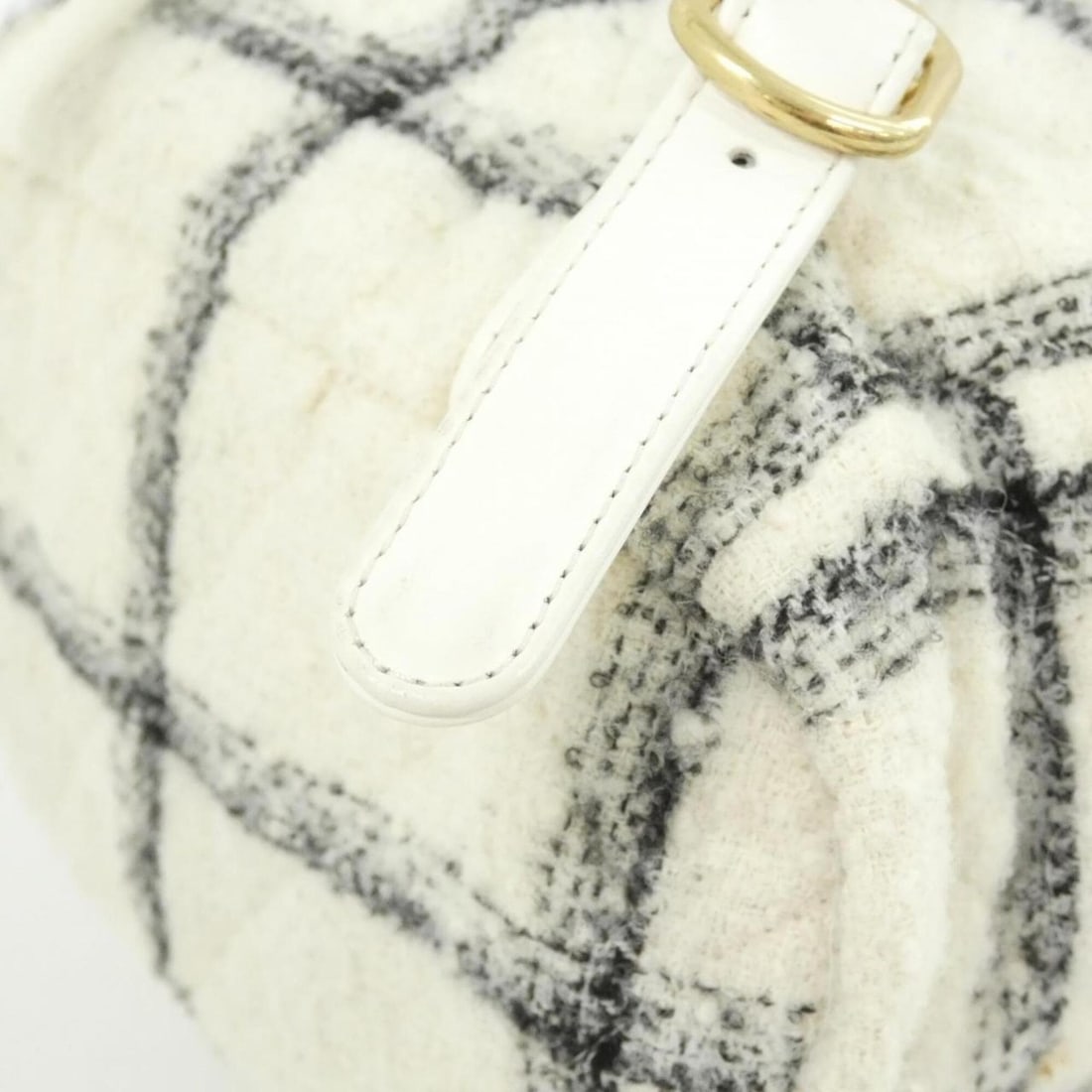 Chanel AS3615 Backpack - 3