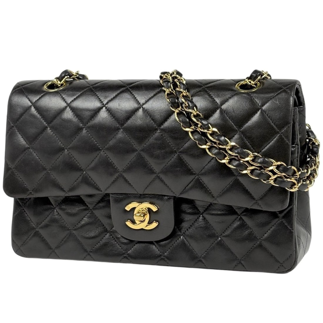 Chanel Matelassé Coco Mark Leather Black A01112 Women's Bag: --- Catalog ---Category: SizeStrap Drop: 42cm / 16.53''Size (HxWxD): 15.5cm x 25cm x 6.5cm / 6.1'' x 9.84'' x 2.55''Category: DesignType: Shoulder bagColor: BlackGender: WomenMaterial: Leather Categor