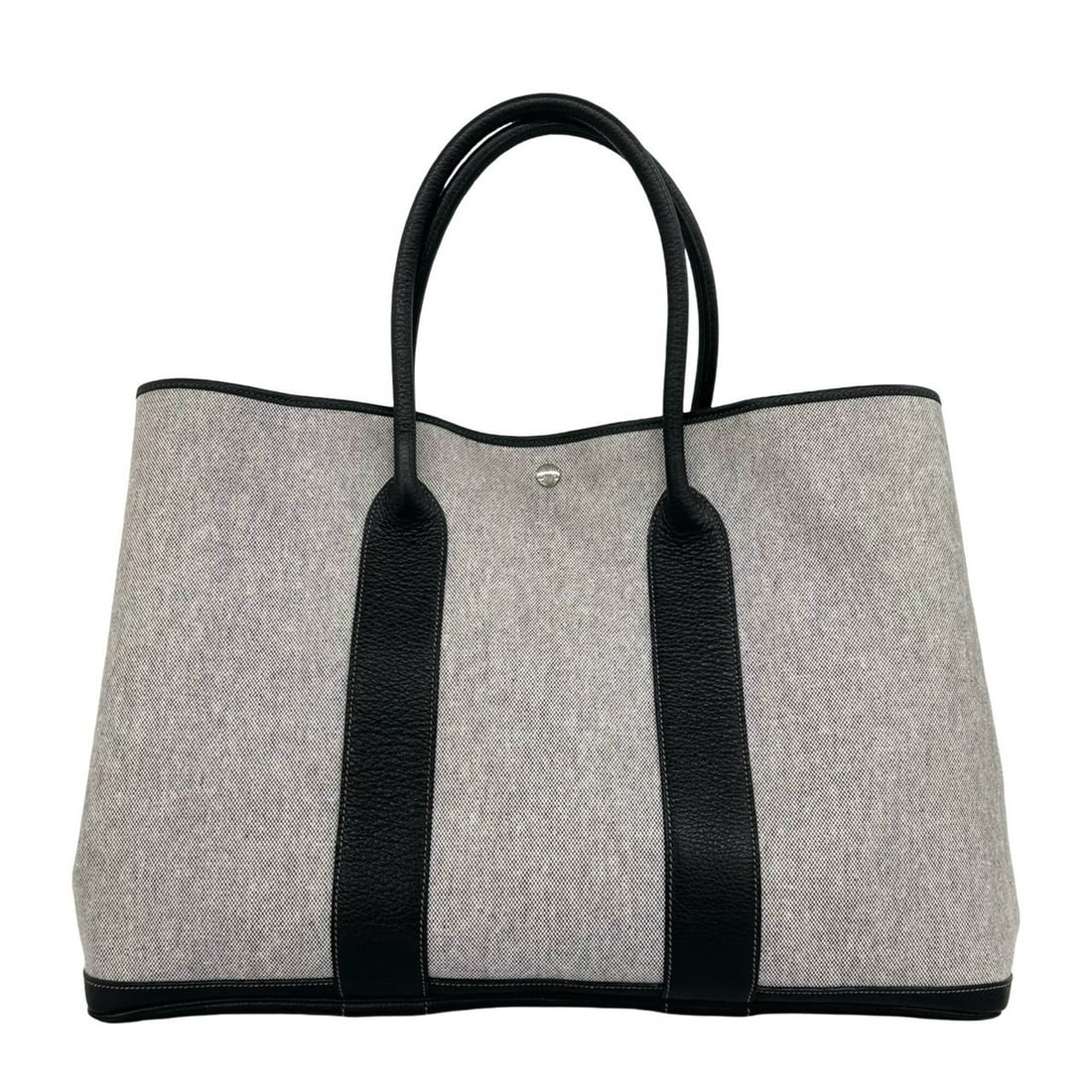 HERMES Garden Party GM Toile H Buffalo Leather Handbag Tote Bag Gray Black 436-8: --- Catalog ---Category: SizeSize (HxWxD): 35.5cm x 50cm x 23.5cm / 13.97'' x 19.68'' x 9.25''Category: DesignType: Handbag, Tote bagColor: Black, GrayGender: WomenMaterial: Toile H , Buffalo leather 