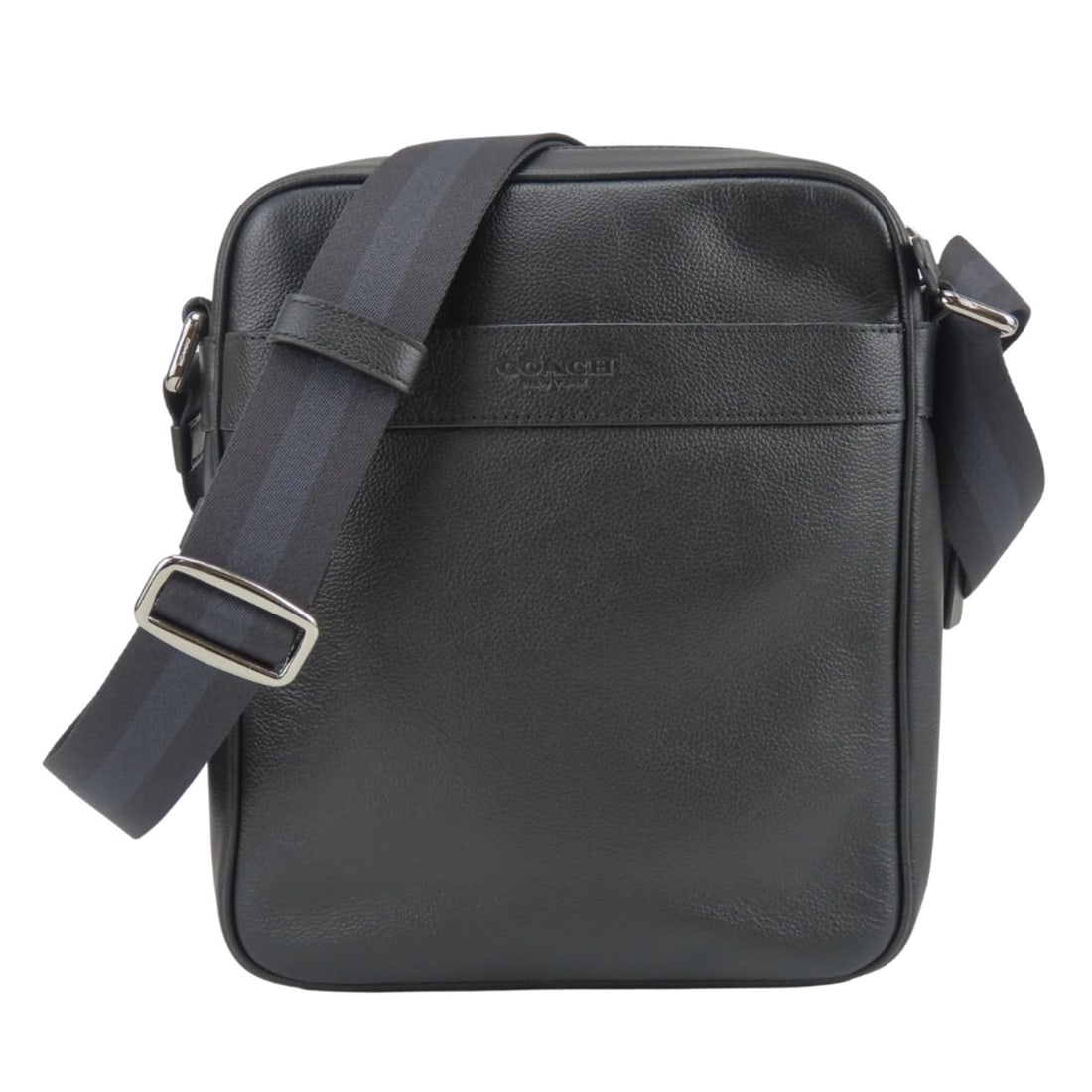 Coach Shoulder Bag F54782 Leather Black Crossbody Men's COACH: --- Catalog ---Category: SizeSize (HxWxD): 25.5cm x 23cm x 7.5cm / 10.03'' x 9.05'' x 2.95''Category: DesignType: Shoulder bagColor: BlackGender: MenMaterial: Leather Category: GeneralBrand: CoachCoun