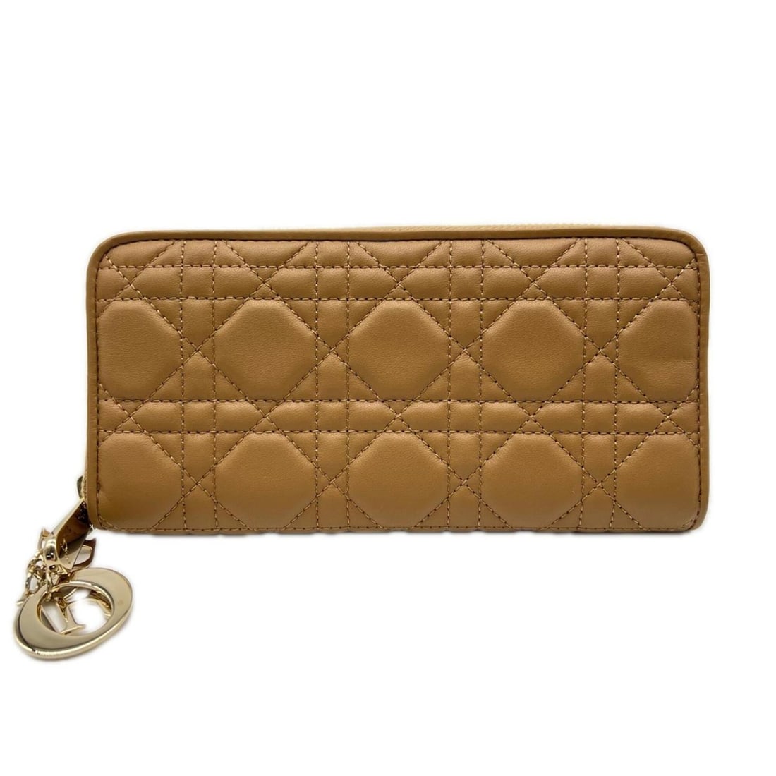 Christian Dior Cannage Lady Voyageur Wallet Powder Beige S0007ONMJ_M51U Long Lambskin Women's: --- Catalog ---Category: SizeSize (HxWxD): 9.5cm x 19.5cm x 3cm / 3.74'' x 7.67'' x 1.18''Category: DesignType: Coin purse/coin caseColor: BeigeGender: WomenClosure: OpenMaterial: Bow Category: Genera