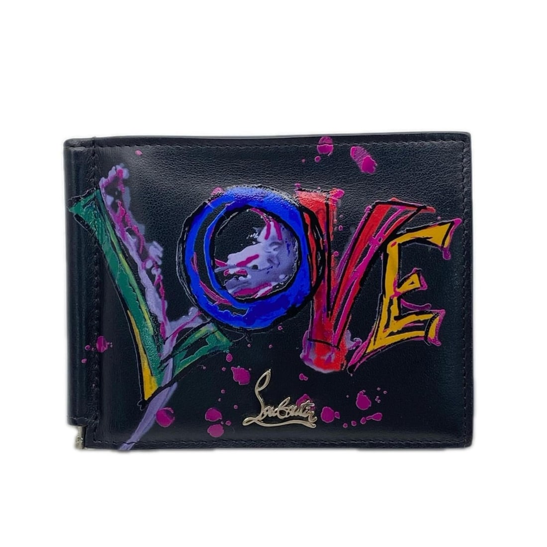 Christian Louboutin LOVE Bi-fold Wallet with Money Clip, 3185248, Black Calf Leather, Men's: --- Catalog ---Category: SizeSize (HxWxD): 8.5cm x 11.5cm x 1cm / 3.34'' x 4.52'' x 0.39''Category: DesignType: Wallet (bi-fold)Color: BlackGender: MenMaterial: Leather Category: GeneralBrand: Christi