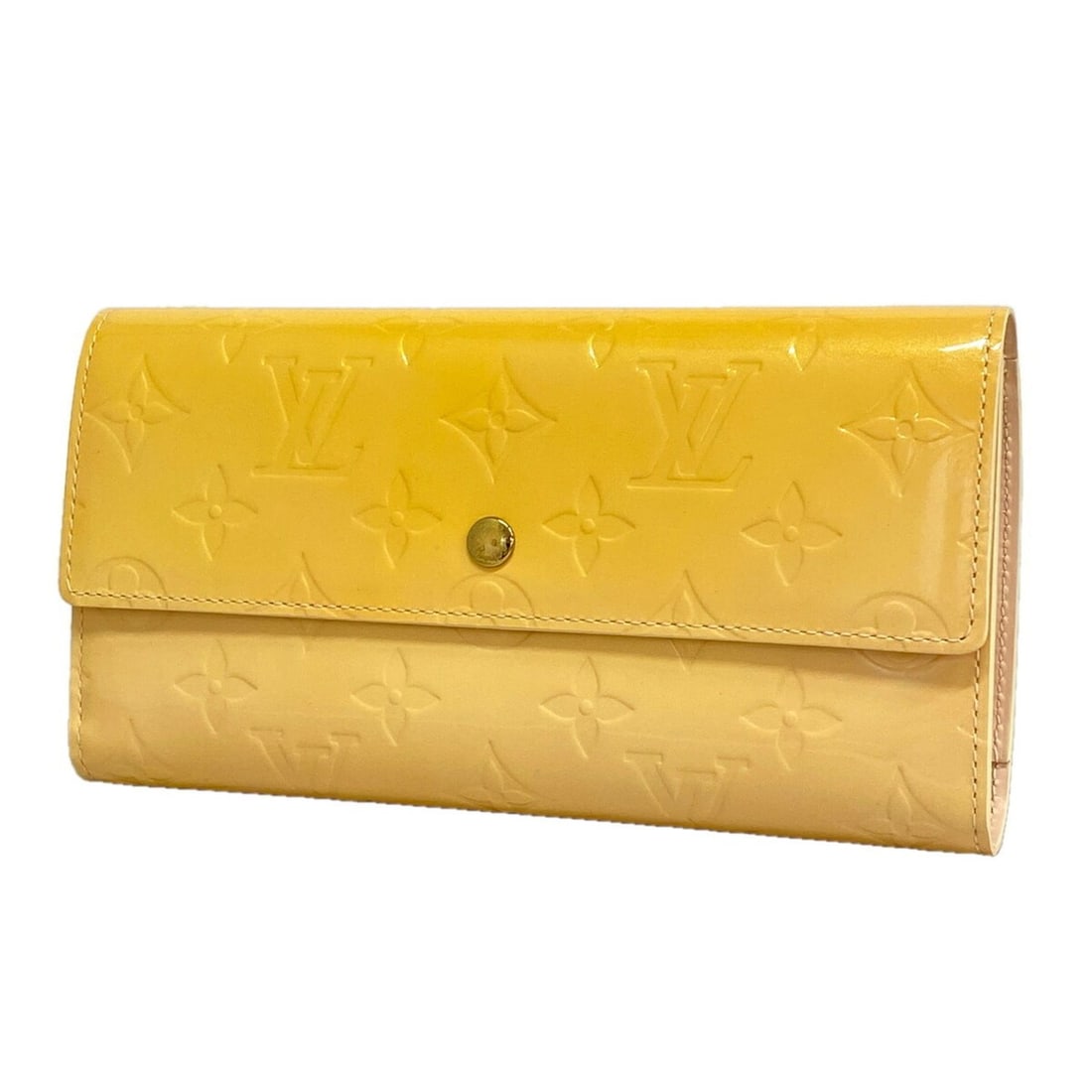 Louis Vuitton Tri-fold Long Wallet Vernis Portefeuille Tresor International M91318 Marshmallow Pink: --- Catalog ---Category: SizeSize (HxWxD): 10.5cm x 19cm x 3cm / 4.13'' x 7.48'' x 1.18''Category: DesignType: Long wallet (tri-fold)Color: PinkGender: WomenCategory: GeneralMPN: M91318Brand: Louis Vu