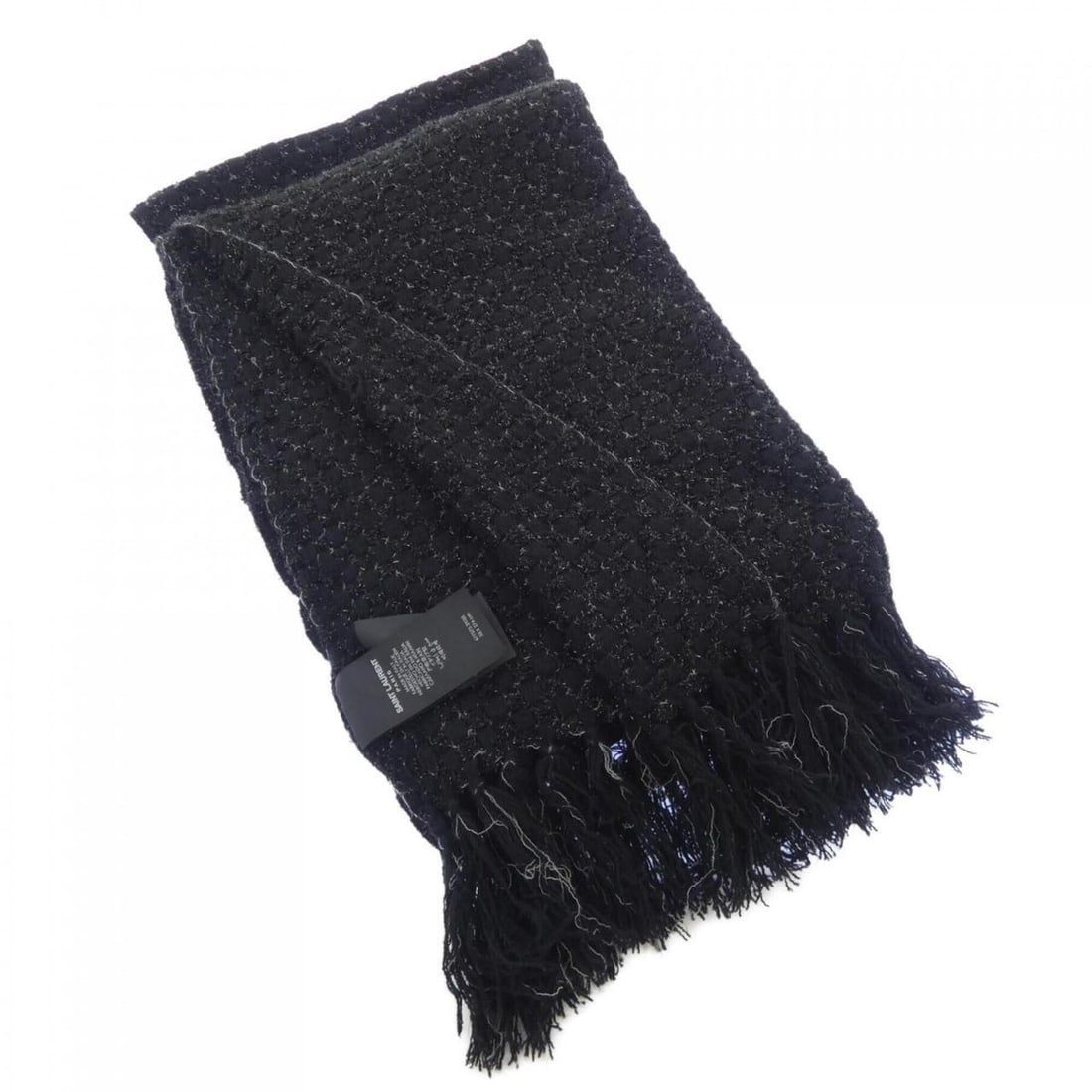 Saint Laurent 677575 Scarf/Stole: --- Catalog ---Category: SizeSize (LxW): 2.7m x 59.5cm / 106.29'' x 23.42''Category: DesignType: StoleColor: BlackGender: MenMaterial: Cashmere Category: GeneralBrand: Saint Laurent--- Item List