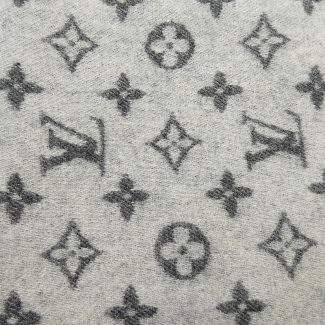 Louis Vuitton LV Split M70924 Scarf - 4