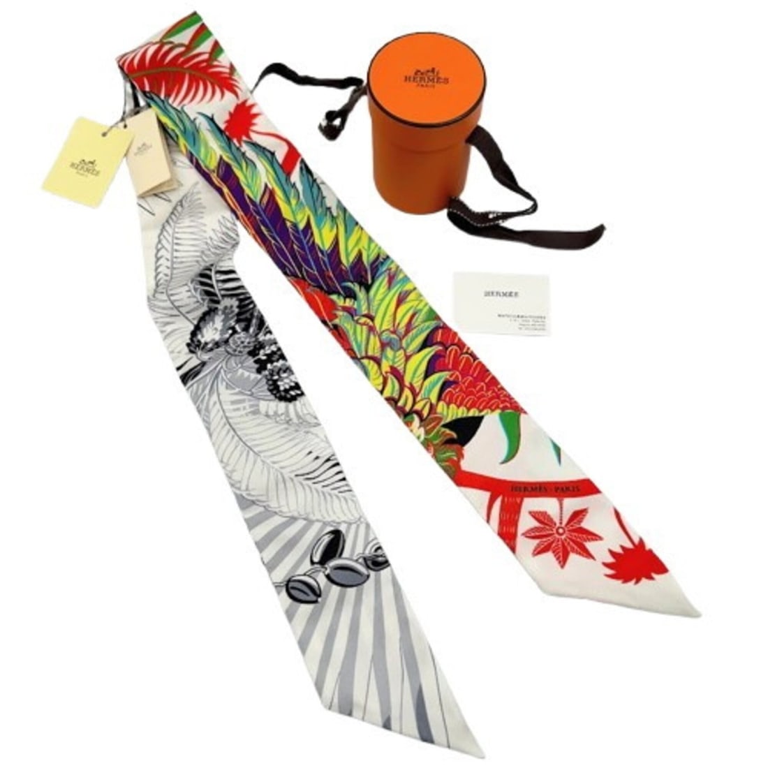 HERMES Twilly Scarf Muffler - The Myth of the Phoenix: --- Catalog ---Category: SizeSize (LxW): 86cm / 33.85''Category: DesignType: ScarfGender: WomenMaterial: Silk 100%Category: GeneralLine: TwillyBrand: Hermes--- Item List ---Section: ConditionRanking: 