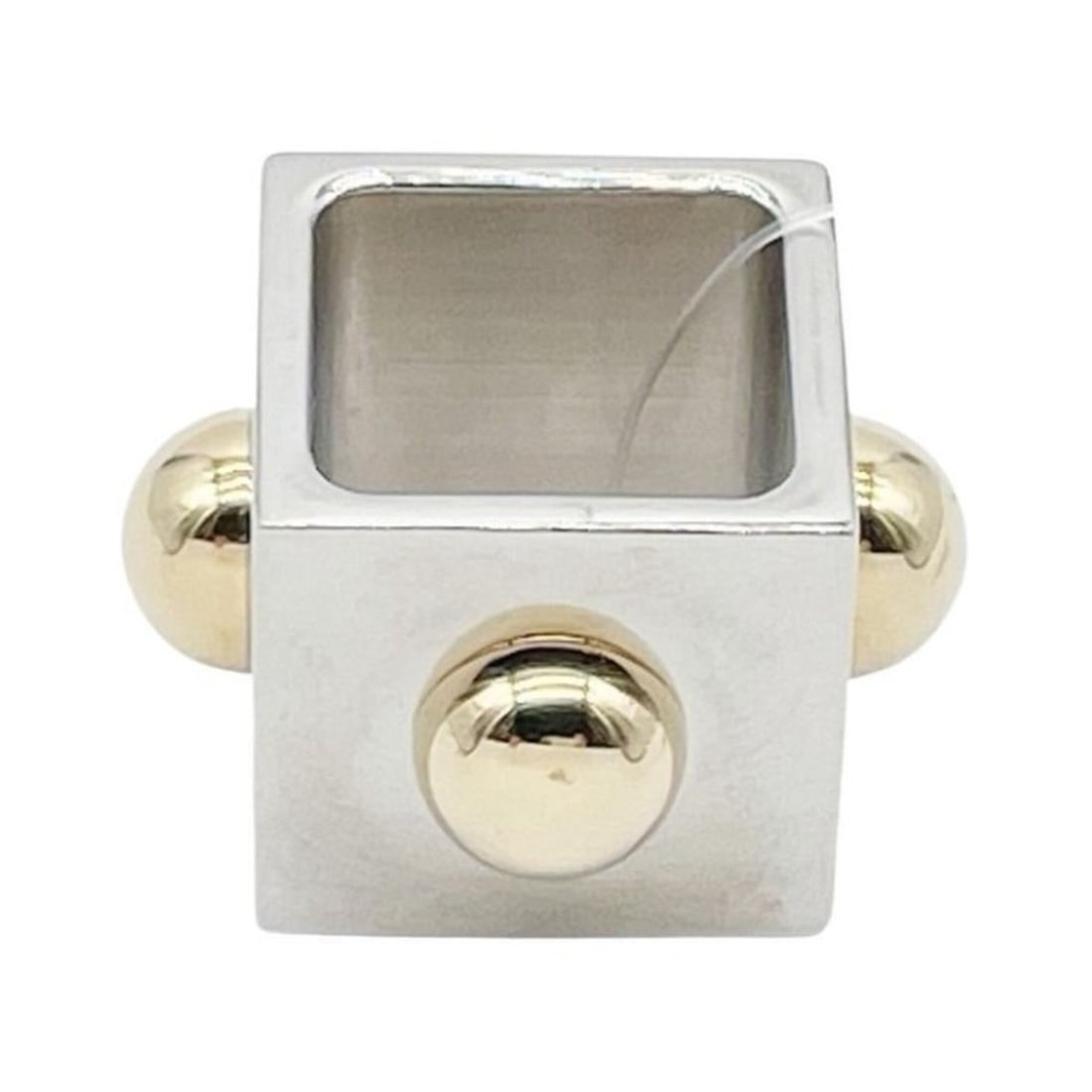 HERMES Scarf Ring Cube Collier de Chien Gold Silver Metal Women's: --- Catalog ---Category: DesignType: Scarf ringColor: Gold, SilverGender: WomenMaterial: Metal Category: GeneralBrand: HermesCountry of Origin: ItalyCategory: Physical PropertiesSize (HxWxD): 2cm x 2c