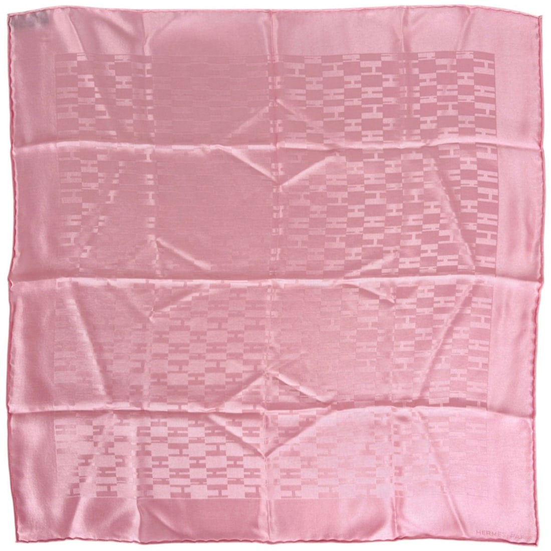 Hermes HERMES Pocket Square 45 Scarf Muffler Fasonnet Grand H Silk Pink Women's: --- Catalog ---Category: SizeSize (LxW): 42cm x 42cm / 16.53'' x 16.53''Category: DesignType: ScarfColor: PinkGender: WomenMaterial: Silk Category: GeneralBrand: Hermes--- Item List ---Section: Condit