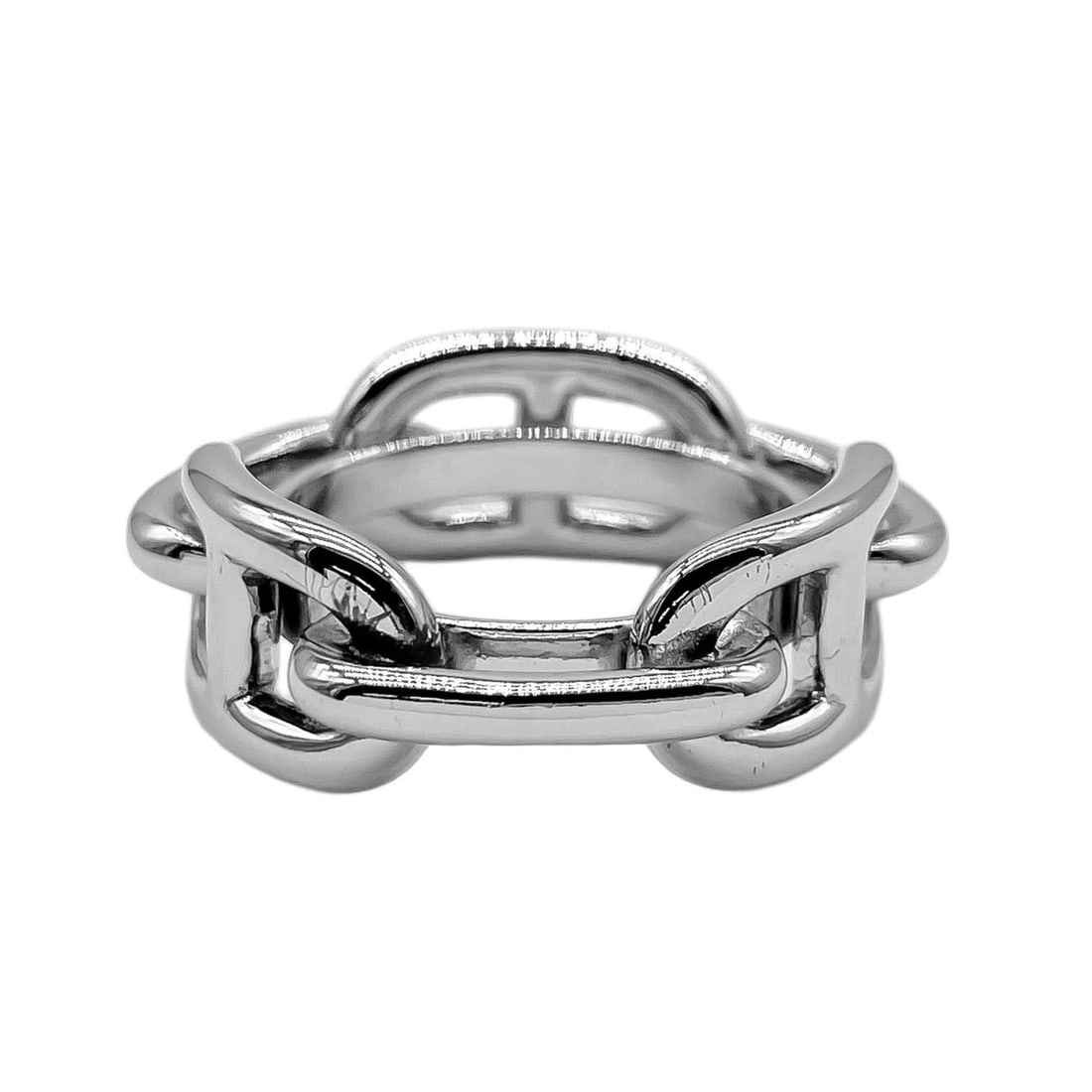 HERMES Lugate Chaine d'Ancre Scarf Ring Legato Metal Silver Men's Women's: --- Catalog ---Category: DesignType: Scarf ringColor: SilverGender: Men,WomenMaterial: Metal Category: GeneralBrand: HermesCategory: Physical PropertiesSize (HxWxD): 1cm x 3.1cm / 0.39'' x 1.22''--- I