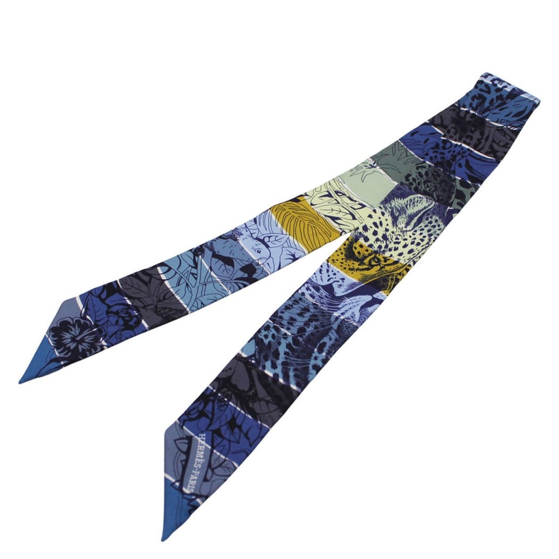 Hermes scarf/muffler, Jungle Love Rainbow design, women's, brand name, twilly, silk, blue, animal,: --- Catalog ---Category: SizeSize (LxW): 83cm x 5cm / 32.67'' x 1.96''Category: DesignType: ScarfColor: BlueGender: WomenMaterial: Silk Category: GeneralBrand: Hermes--- Item List ---Section: Conditio