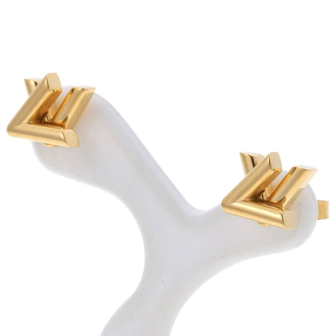 Louis Vuitton earrings GO-14 M01621 Metal Gold: --- Catalog ---Category: SizeSize (HxWxD): 10.00mm x 20.00mm / 0.39'' x 0.79''Category: DesignType: Stud earringsColor: GoldGender: WomenMaterial: MetalCategory: GeneralBrand: Louis Vuitton--- Item Li