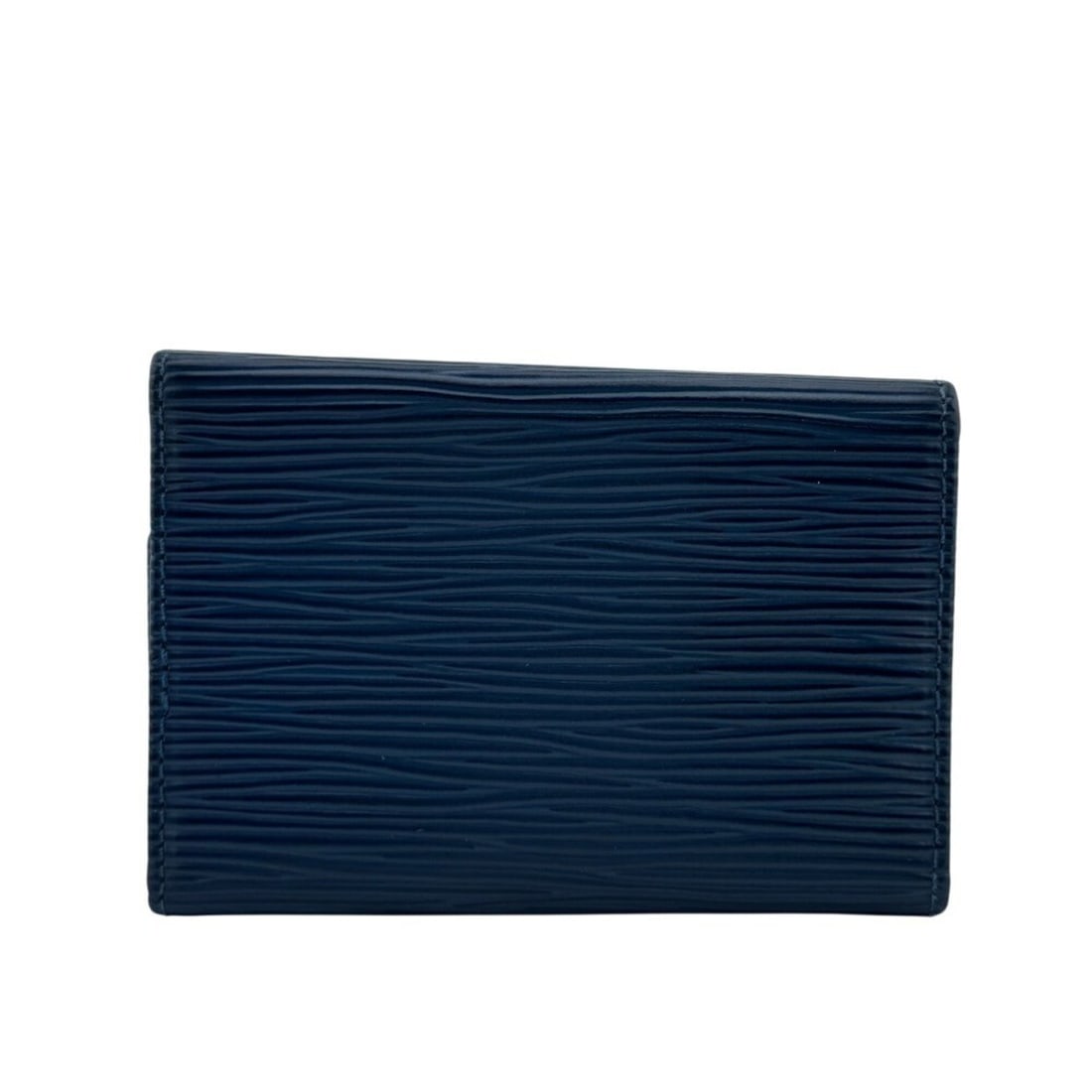 LOUIS VUITTON M63815 Multicles 6 Epi Leather Key Case Blue: --- Catalog ---Category: DesignType: KeycaseColor: BlueGender: Women,MenMaterial: Epi leather Number of Key Hooks: 6Category: GeneralLine: EpiBrand: Louis VuittonCategory: Physical PropertiesSize (HxW