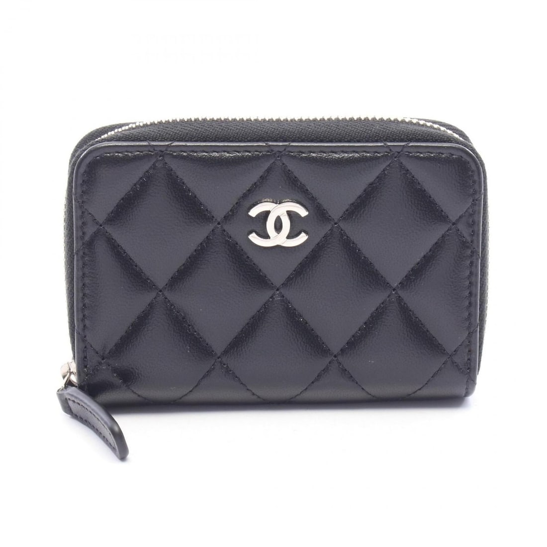 Chanel Classic Zip Coin Purse Matelassé Wallet - Lambskin Leather Women's Black (AP0216): --- Catalog ---Category: SizeSize (HxWxD): 7cm x 10.5cm x 2cm / 2.75'' x 4.13'' x 0.78''Category: DesignType: Coin purse/coin caseColor: BlackGender: WomenMaterial: Leather Leather/Fur Type: LambskinC