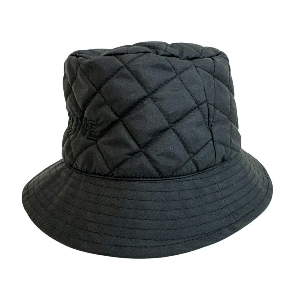 CELINE quilted bucket hat, embroidered, black.: --- Catalog ---Category: DesignType: Bucket hatColor: BlackGender: Unisex,Women,MenMaterial: Nylon Category: GeneralBrand: CelineCategory: MeasurementsHeight: 14.5cm / 5.7''--- Item List ---Section: