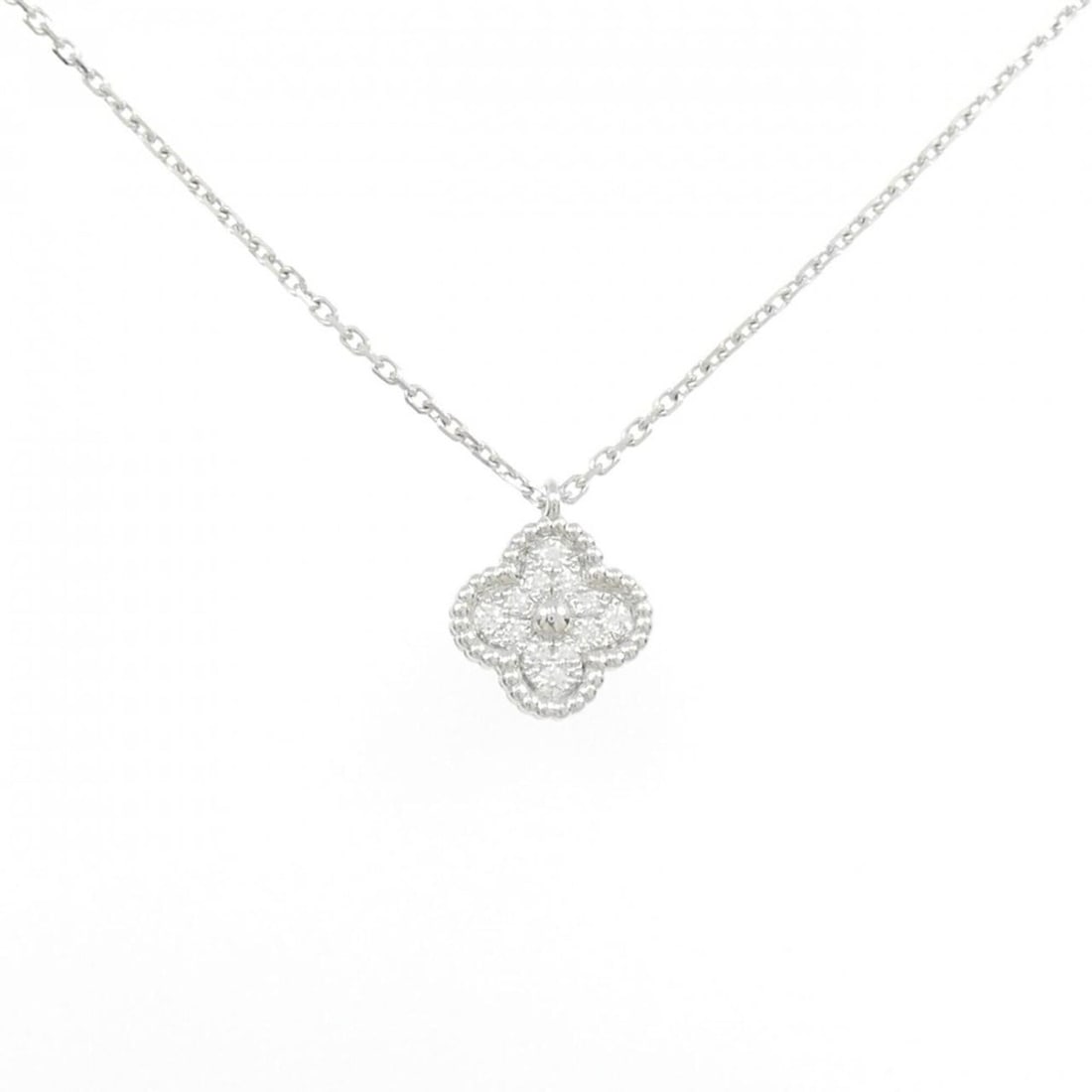 Van Cleef & Arpels Sweet Alhambra Necklace: --- Catalog ---Category: SizePendant Size: 9.2mm x 9.2mm / 0.36'' x 0.36''Neck Circumference: 38 cm - 40 cm / 14.96'' - 15.74''Category: DesignGender: WomenMaterial: White gold (18K)Pendant Type: Pend
