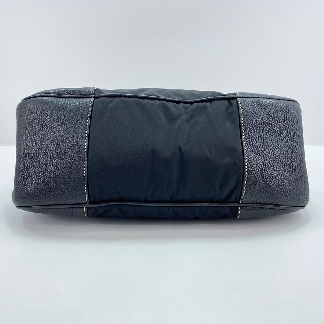 Prada handbag, black - 5