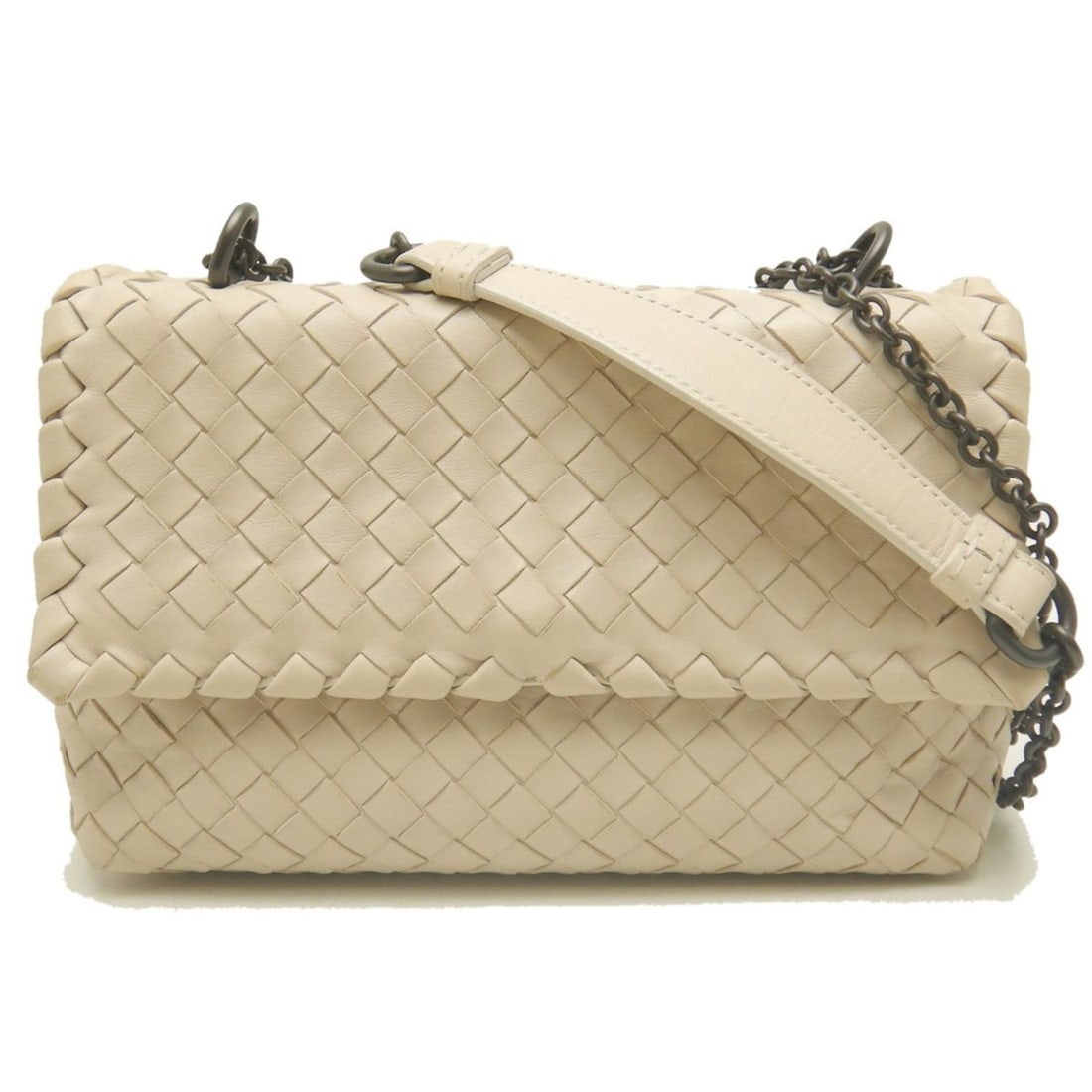 BOTTEGA VENETA Olympia Intrecciato Chain Shoulder Bag, Leather, Ivory, Women's, 254216: --- Catalog ---Category: SizeSize (HxWxD): 13cm x 22cm x 7.5cm / 5.11'' x 8.66'' x 2.95''Category: DesignType: Shoulder bagColor: IvoryGender: WomenMaterial: Leather Category: GeneralBrand: Bottega Ve