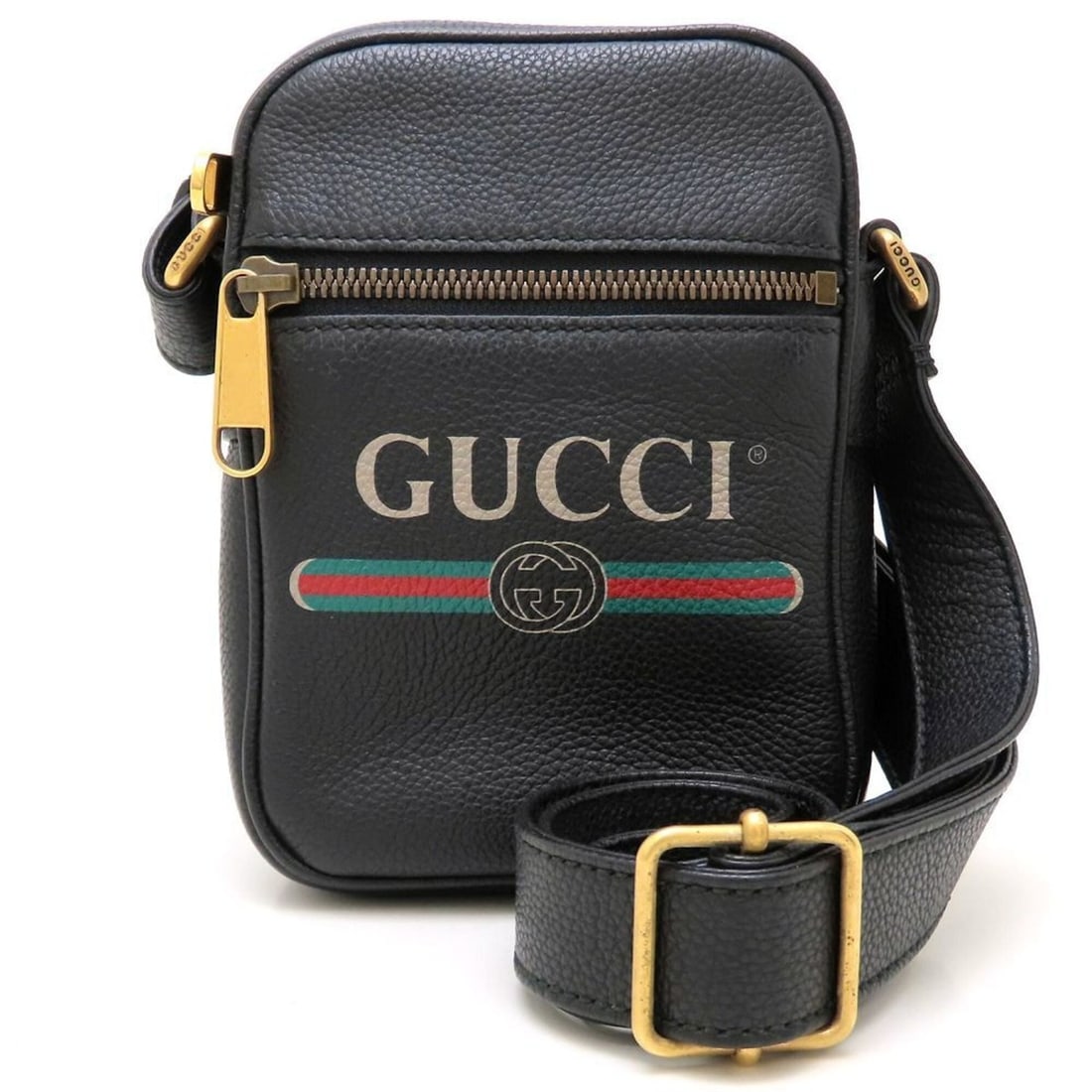 GUCCI 574803 Shoulder Bag, Calfskin, Black, Men's 353510: --- Catalog ---Category: SizeSize (HxWxD): 17cm x 12cm x 5cm / 6.69'' x 4.72'' x 1.96''Category: DesignType: Shoulder bagColor: BlackGender: MenMaterial: Leather Leather/Fur Type: CalfskinCategory: Ge