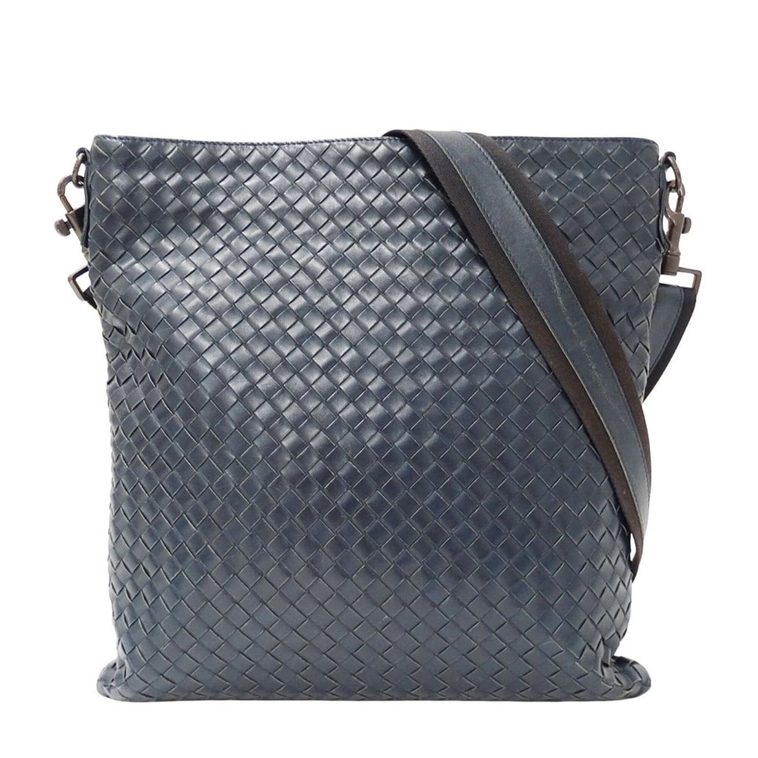 Bottega Veneta handbag for women, brand name shoulder bag, intrecciato leather, navy, crossbody: --- Catalog ---Category: SizeSize (HxWxD): 33cm x 33cm x 2cm / 12.99'' x 12.99'' x 0.78''Category: DesignType: Handbag, Shoulder bagColor: Navy, YellowGender: WomenMaterial: Intrecciato Category: Gene
